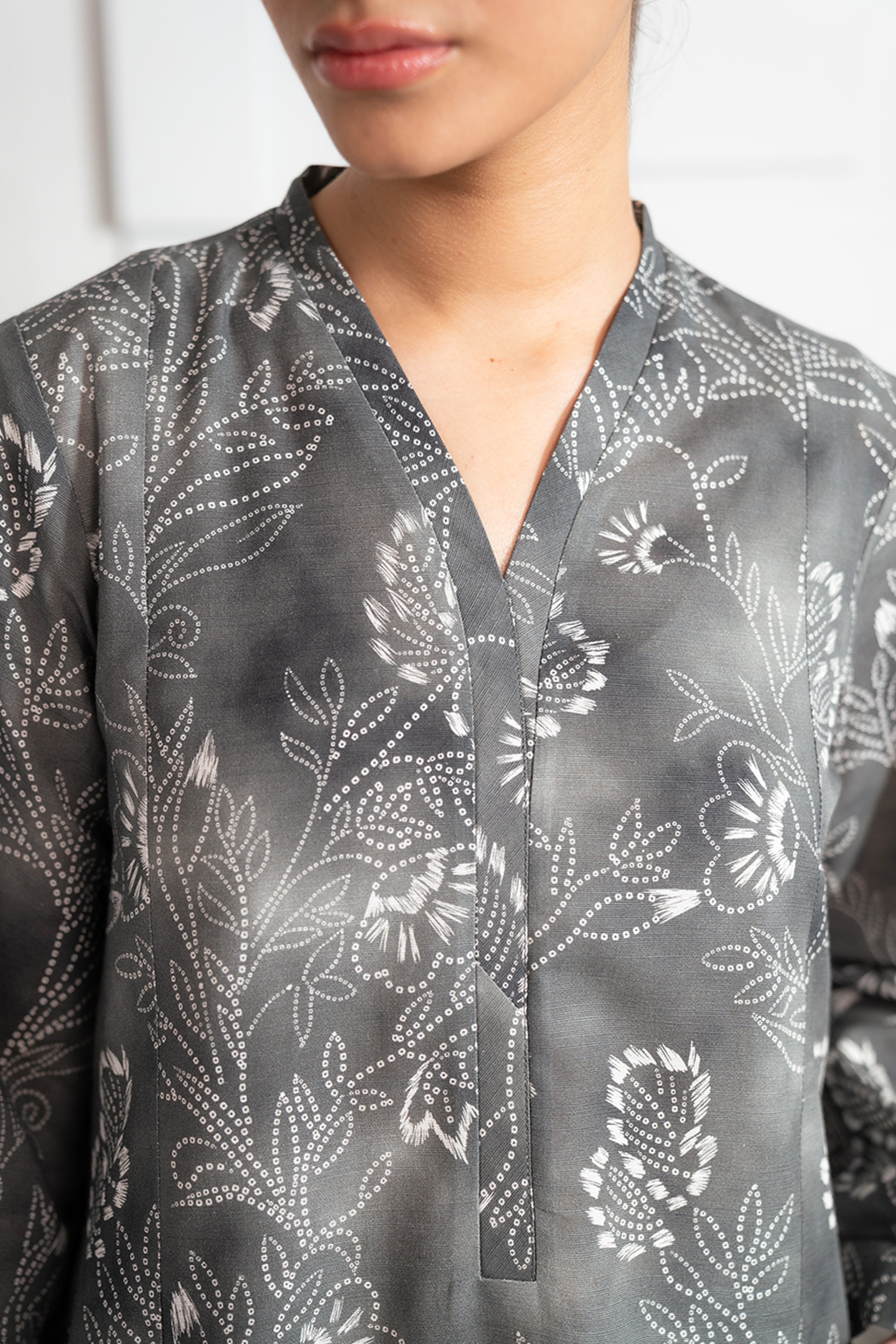 Shop 2-Piece Charcoal Khaddar Suit – Chic Print & Comfortable Fit for Women’s Casual Looks