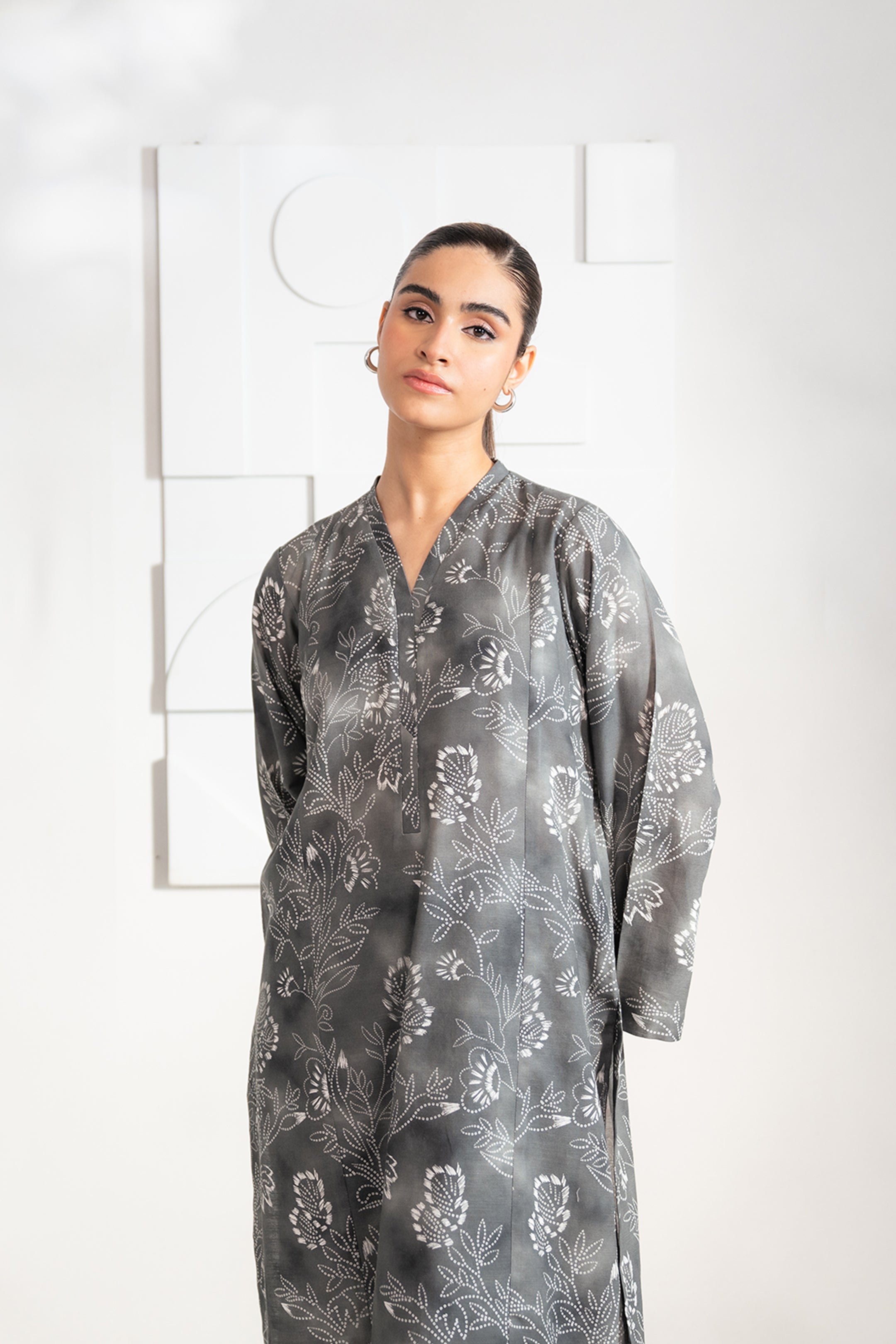 Shop 2-Piece Charcoal Printed Khaddar Suit – Soft, Stylish, and Ideal for Daywear