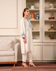 Shop Elegant 2-Piece Embroidered Linen Suit for Women – Perfect for Pakistan’s Climate
