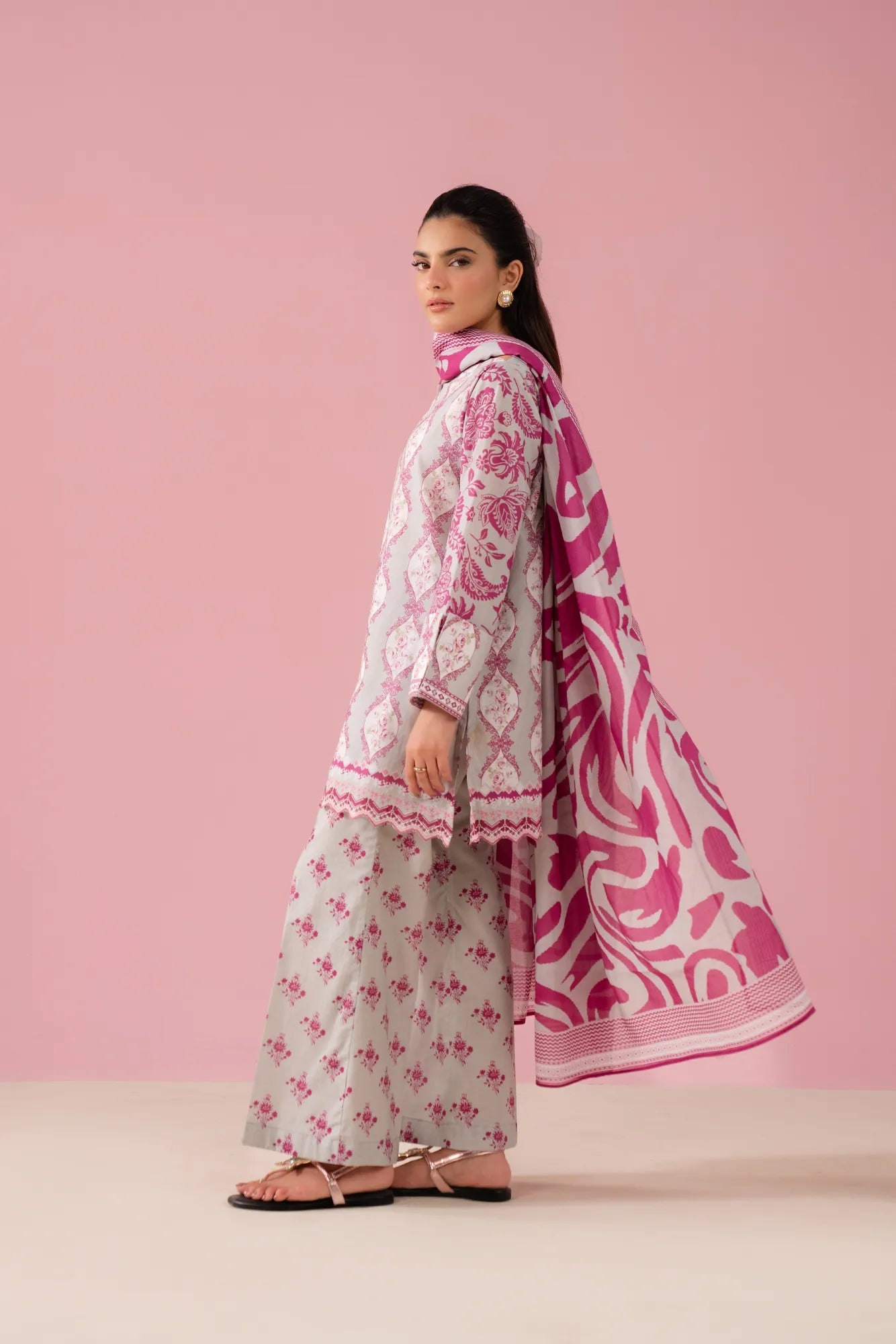 Sydney women unstitched suits – elegant pink and grey 3 piece lawn set featuring digital prints, cambric trousers, and voile dupatta for summer wear