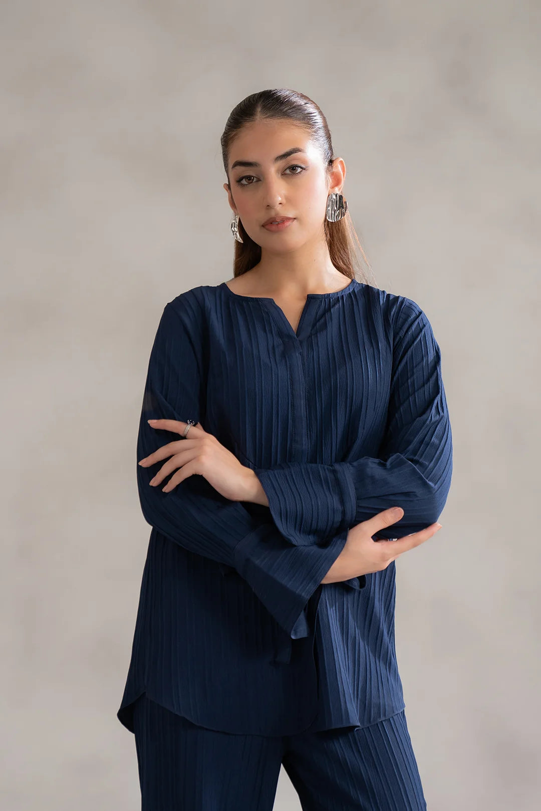 Textured Navy Blue 2 Piece Co Ord Set – Stylish Women’s Outfit for Casual Wear in Pakistan