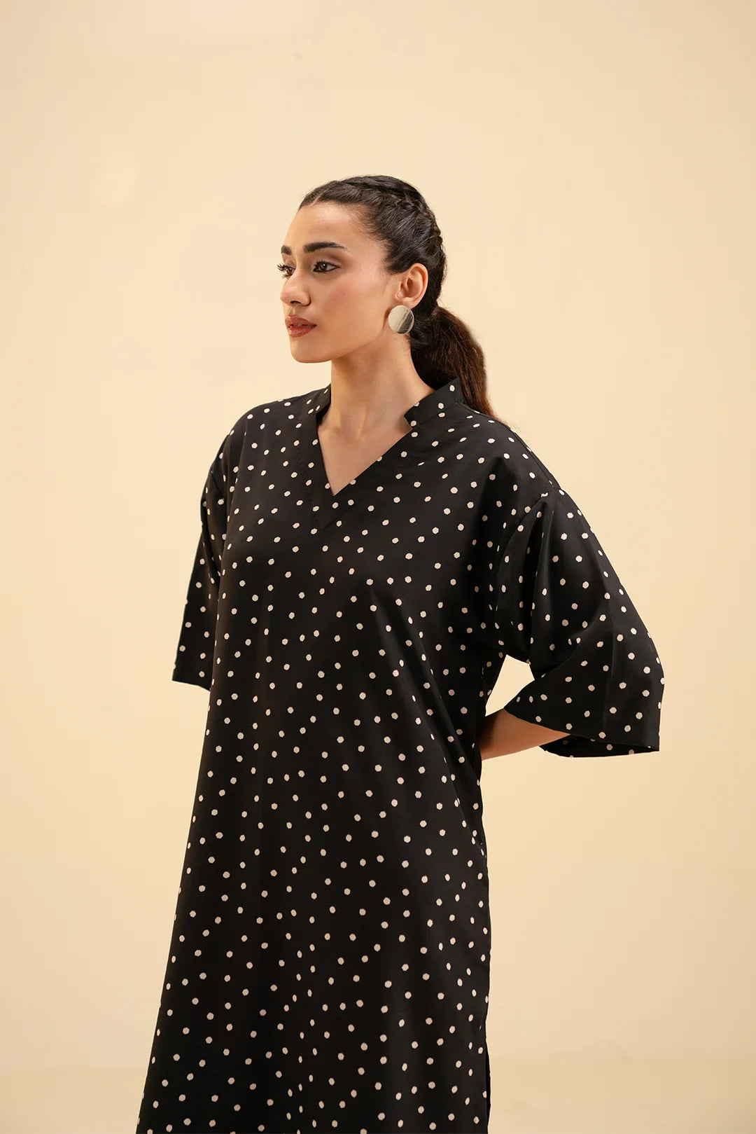 Trendy Black & White Printed Suit for Women – Perfect for Casual & Formal Wear