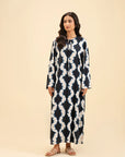 Trendy long printed tunic in soft viscose fabric – perfect for all seasons.