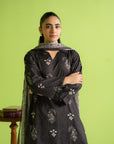 Unstitched 3 piece summer suit, printed cambric shirt and tussar silk dupatta, comfortable outfit for hot weather in Islamabad