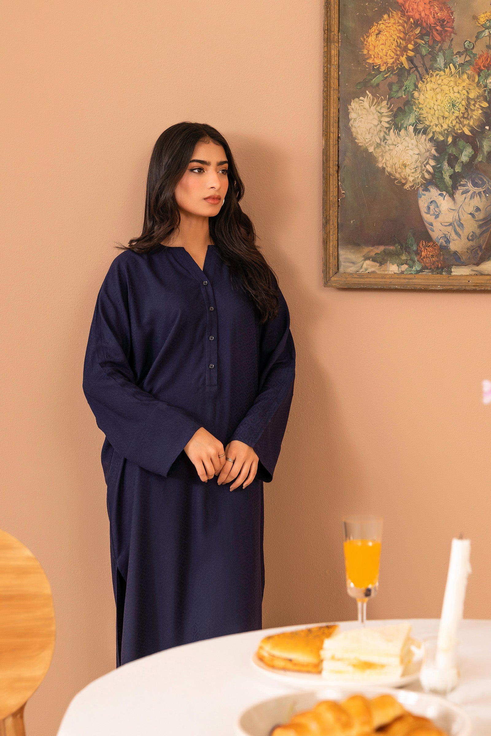 Women’s prussian blue viscose 2-piece suit, available online for timeless and chic fashion