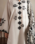 Women_s_stitched_3_piece_lawn_suit_in_black_and_white_monochrome_printed_pret_collection.