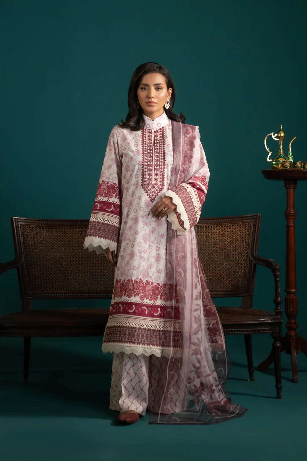three piece suits for women in sale