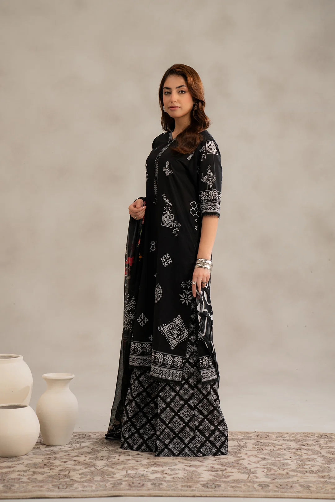 women clothing shop in Lahore