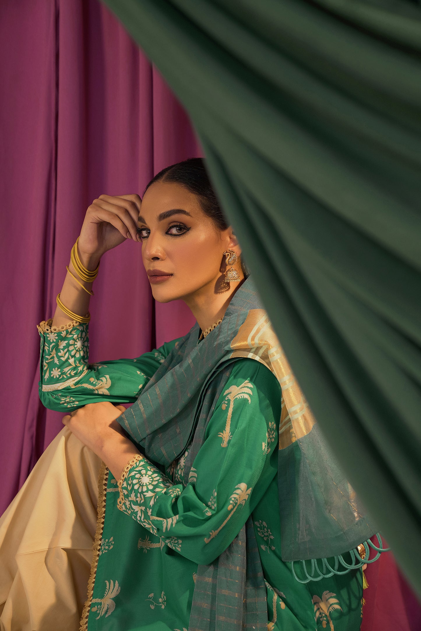 Parisa (2PC)