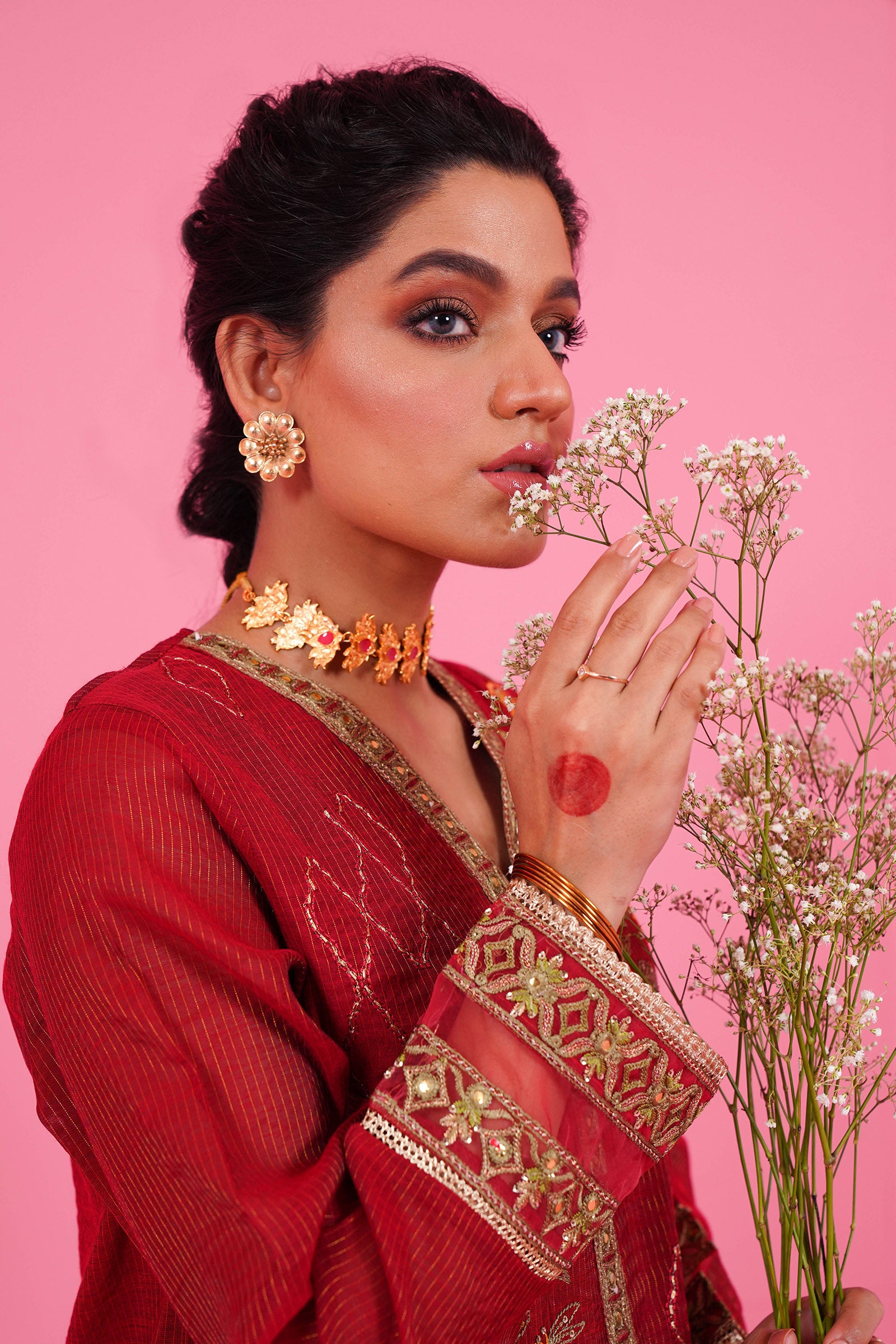Shop online ladies khaddar shirt with beautiful embroidery, perfect for chic winter styling