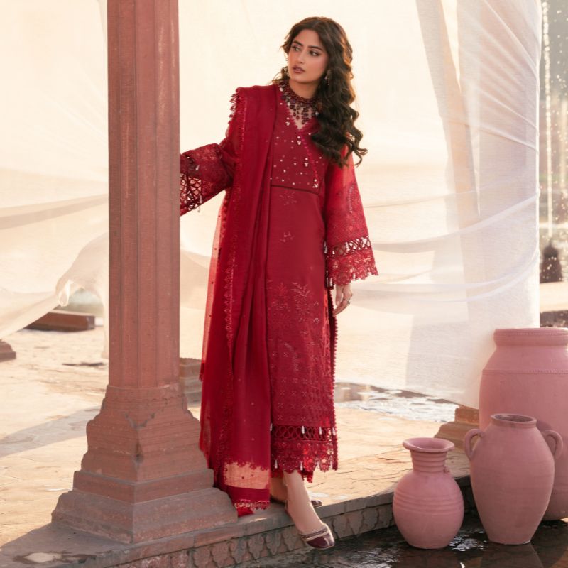 Best Lawn Brands in Pakistan
