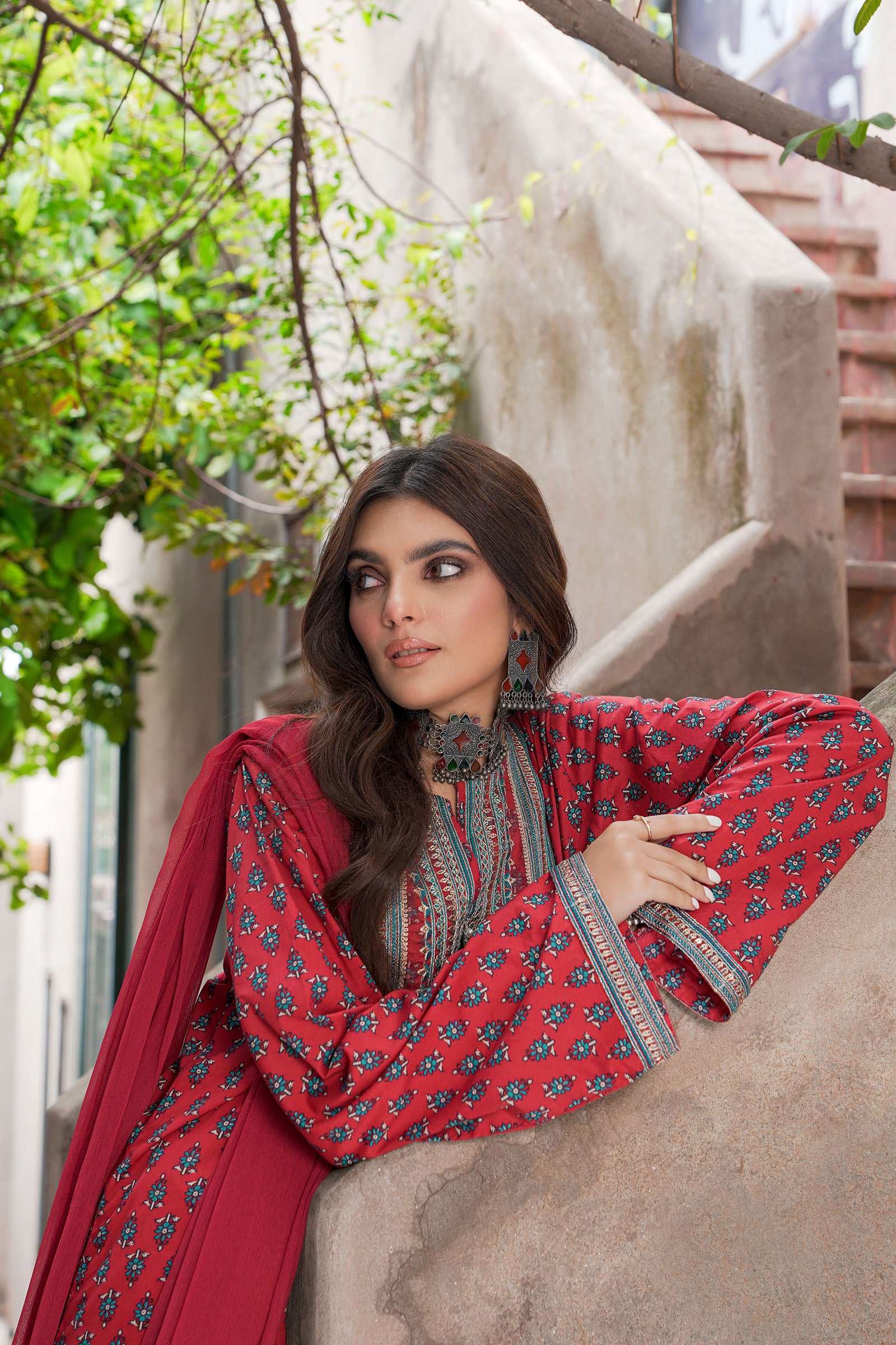 Urban Red (3PC) Beyond East Official