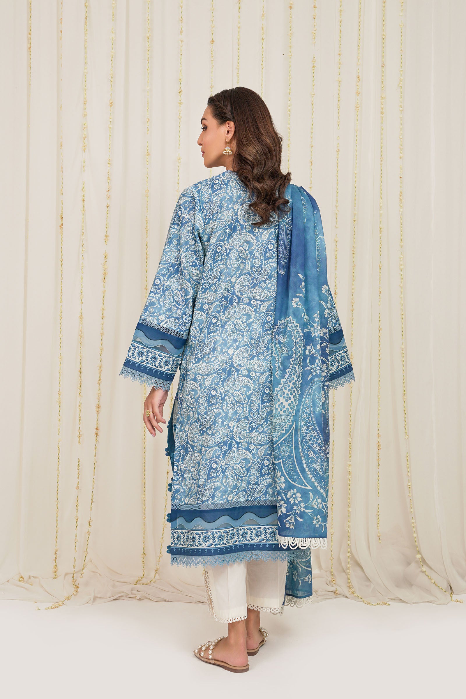 Cerulean Sky (2PC) Beyond East Official