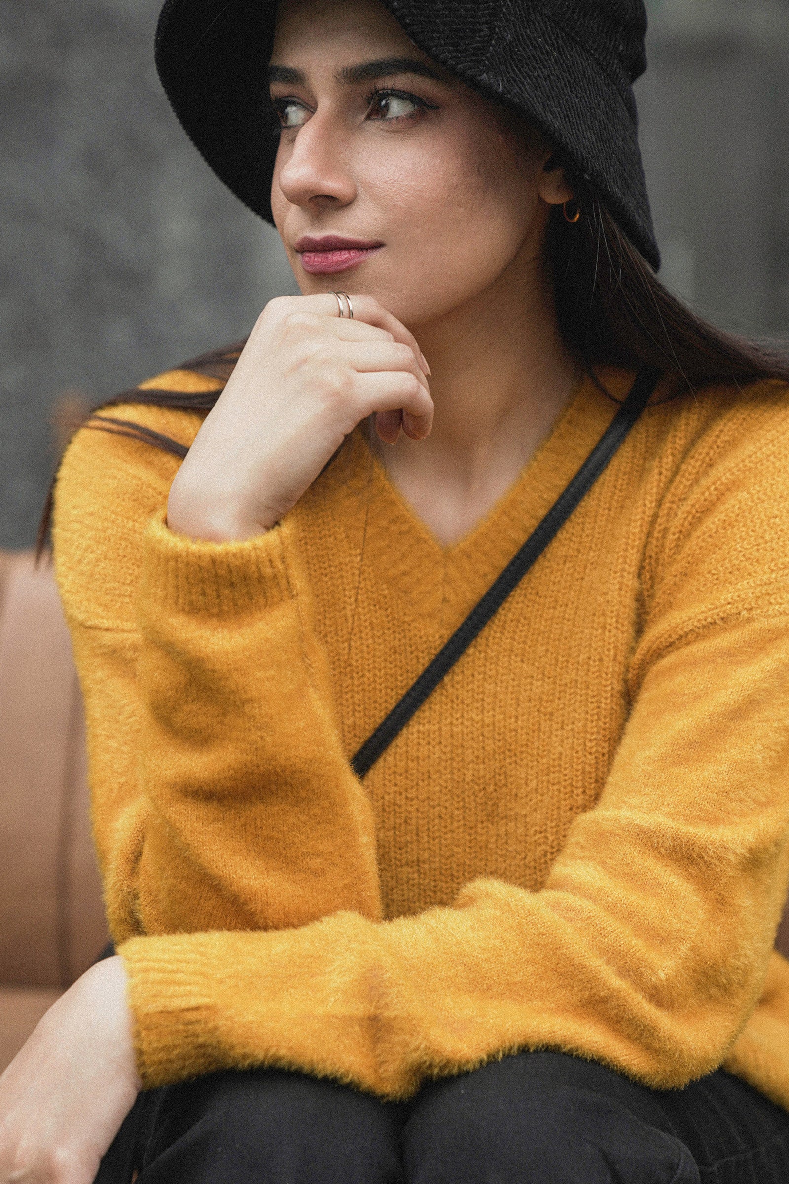 Knit Sweater Beyond East Official