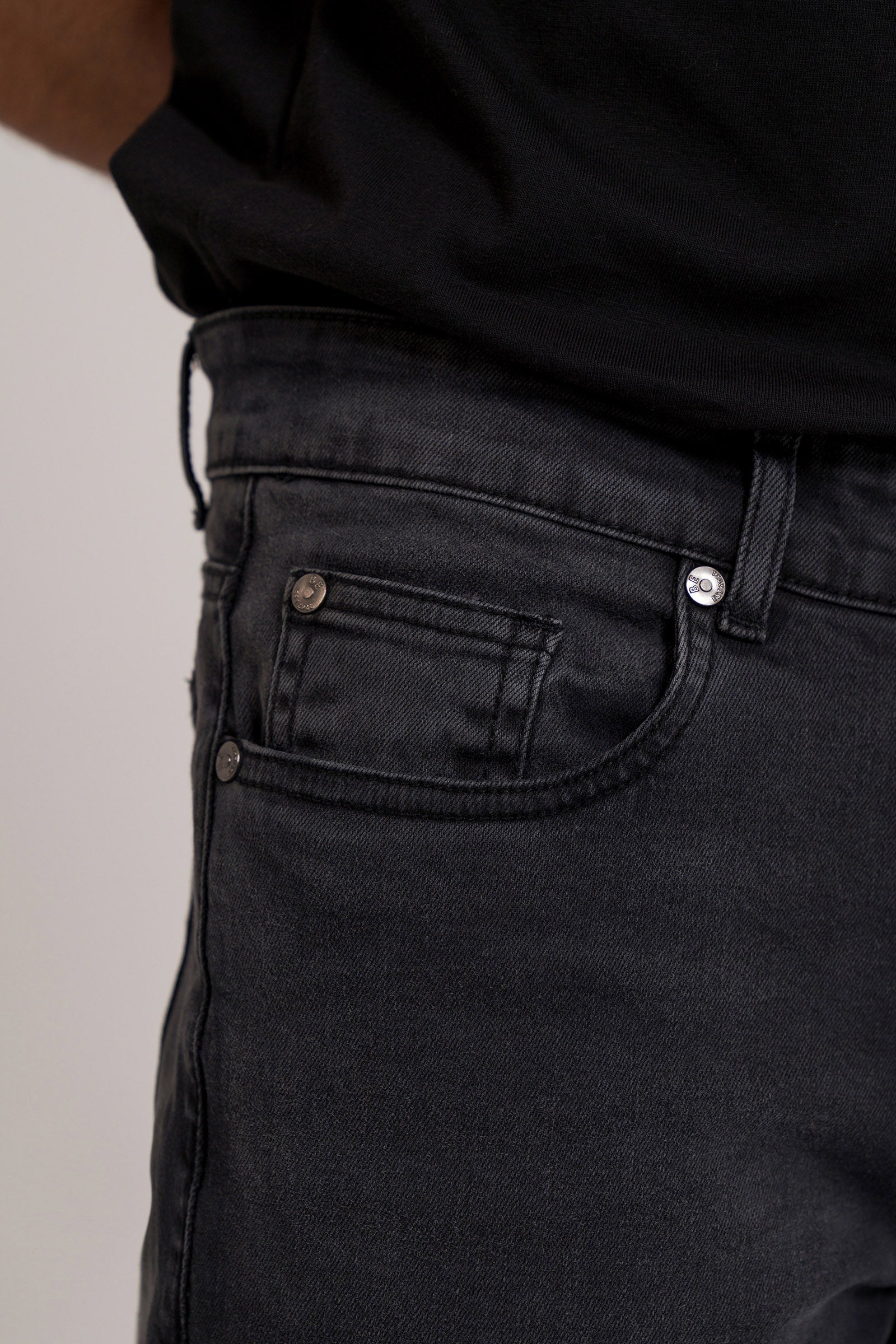 Slim Fit Jeans Beyond East Official