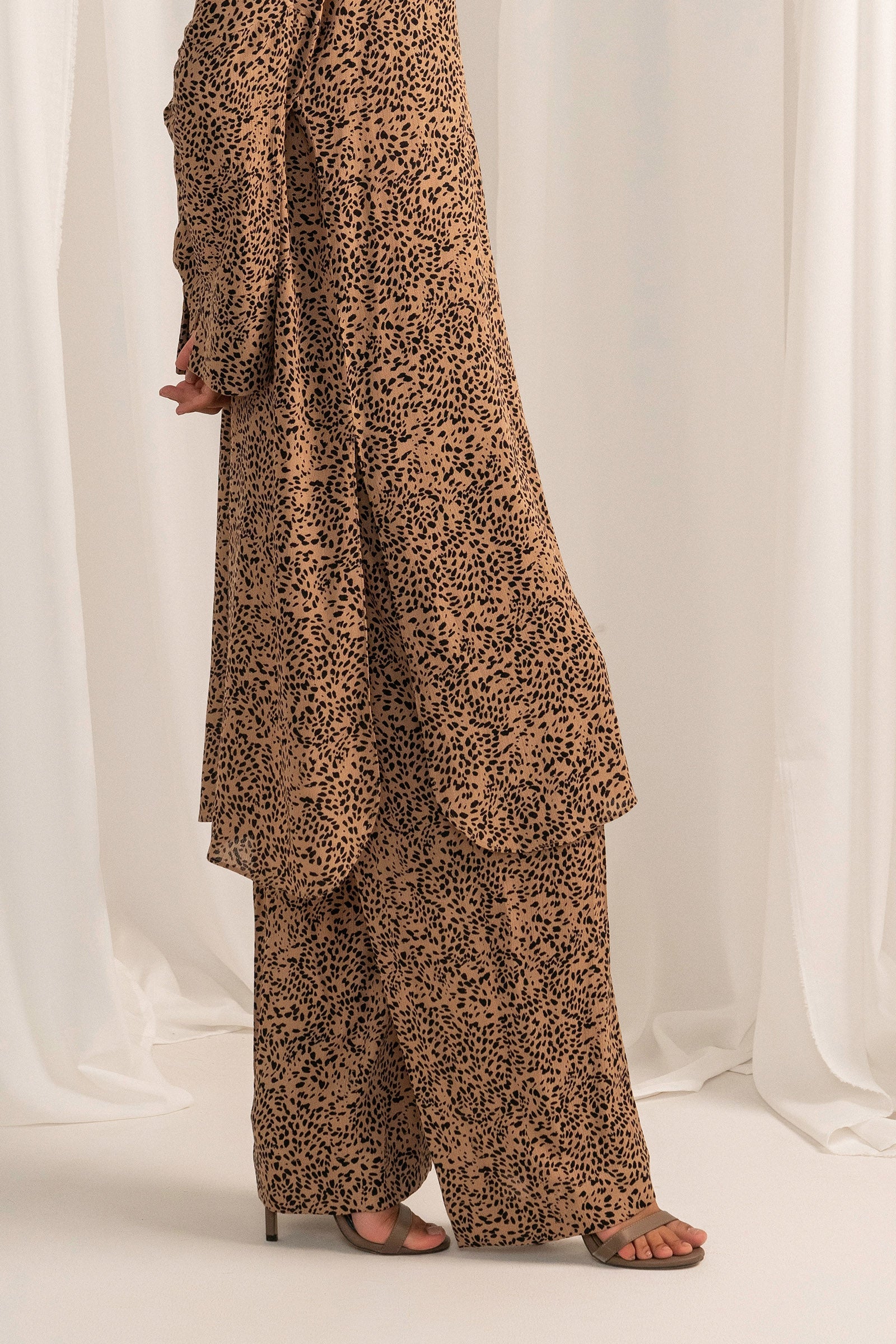 Printed Wide Leg Pants Beyond East Official