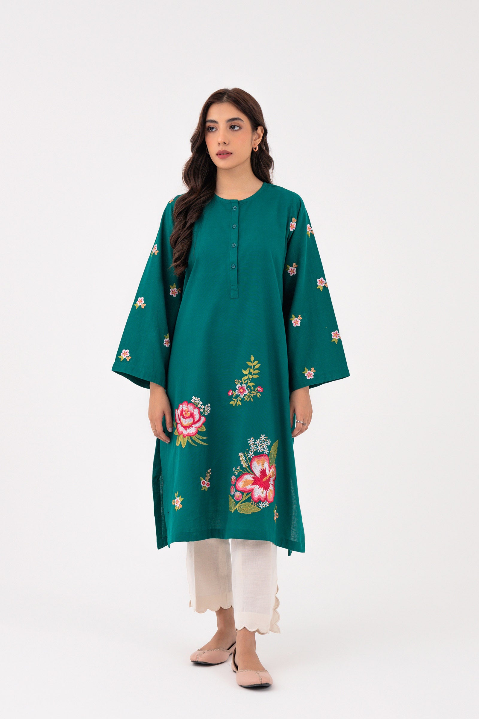 Evergreen (1PC) Beyond East Official
