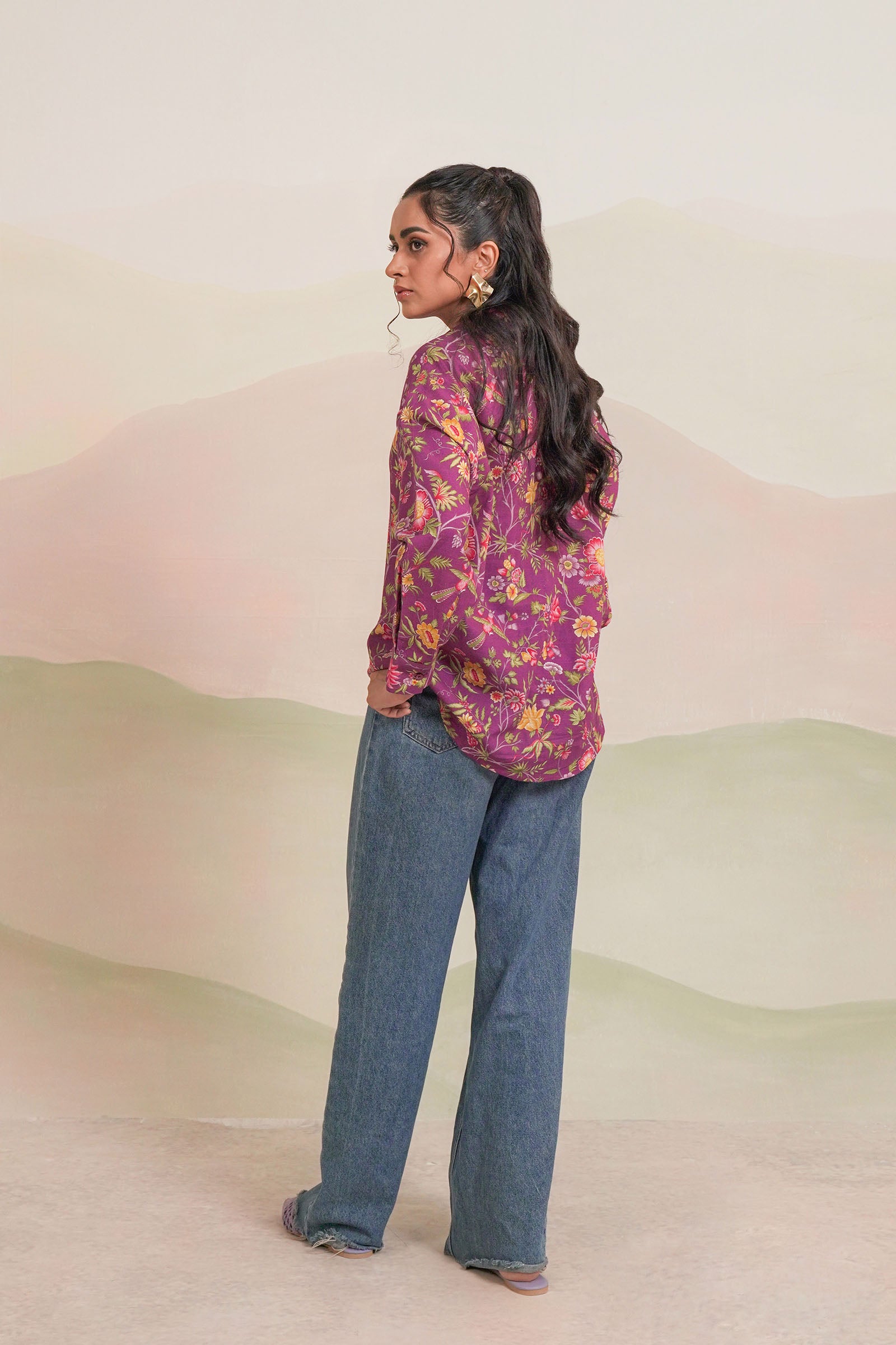 Raisin (1PC) Beyond East Official