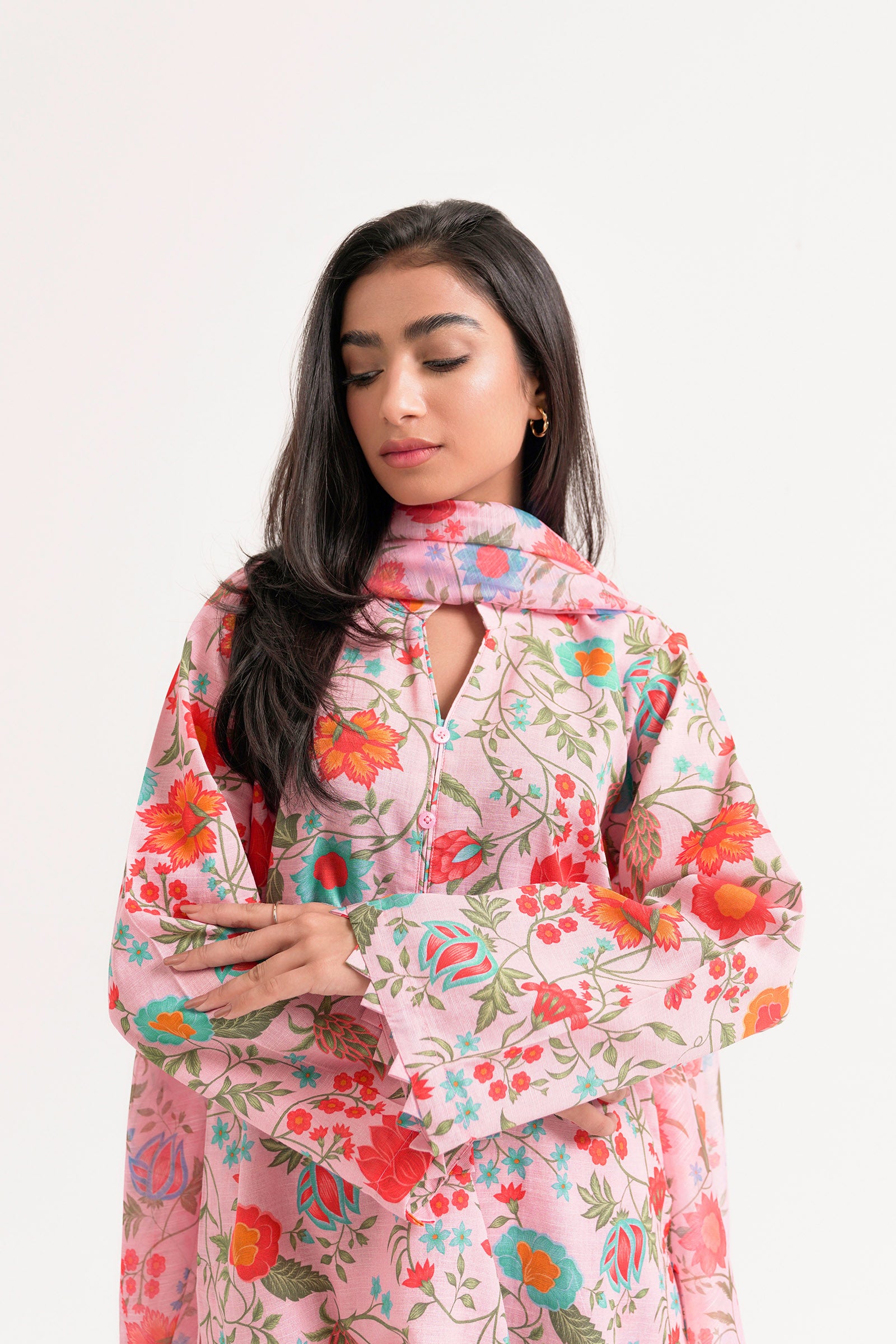Coral Sands (2PC) Beyond East Official