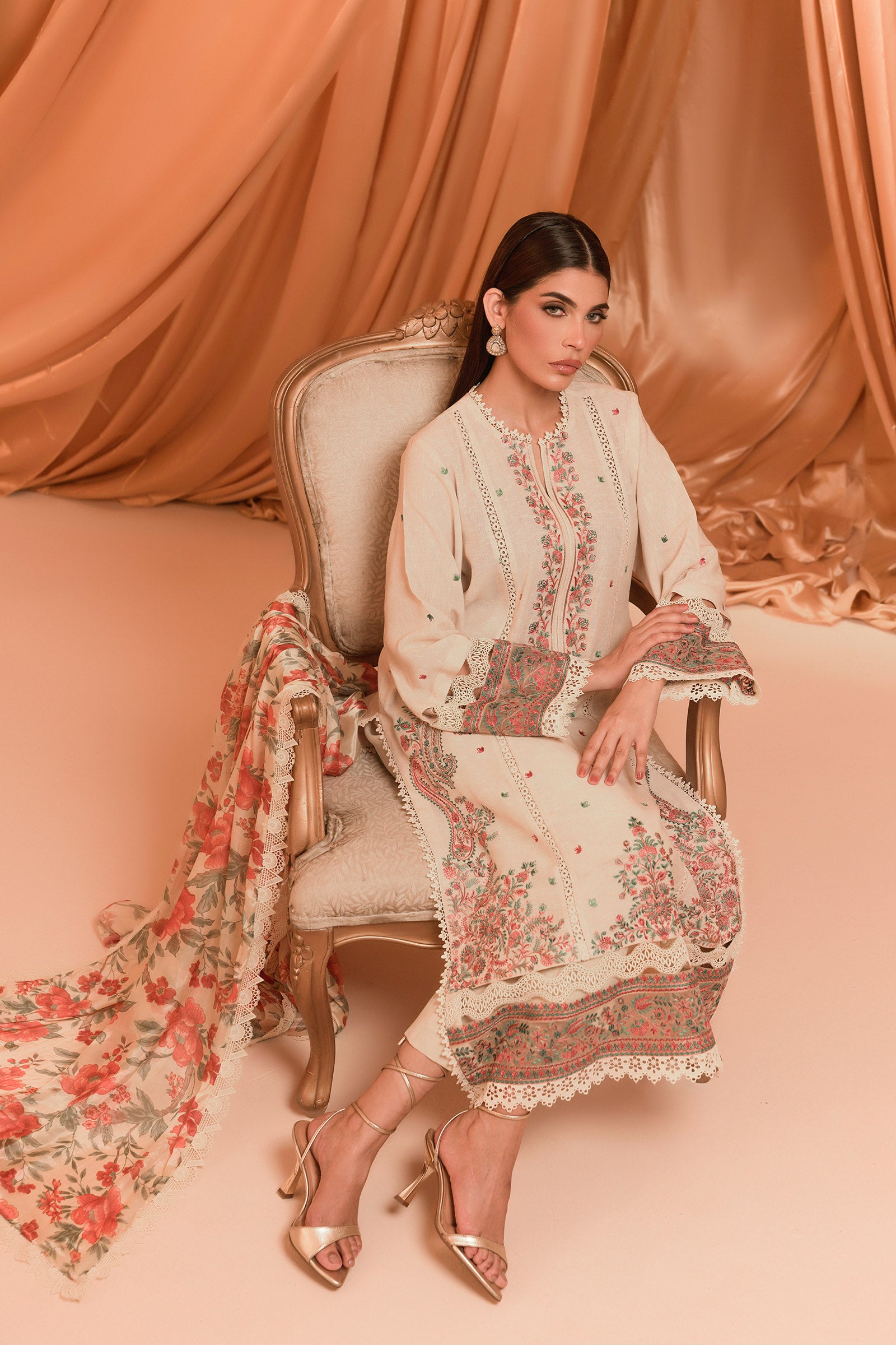 ESANA (3PC) Beyond East Official