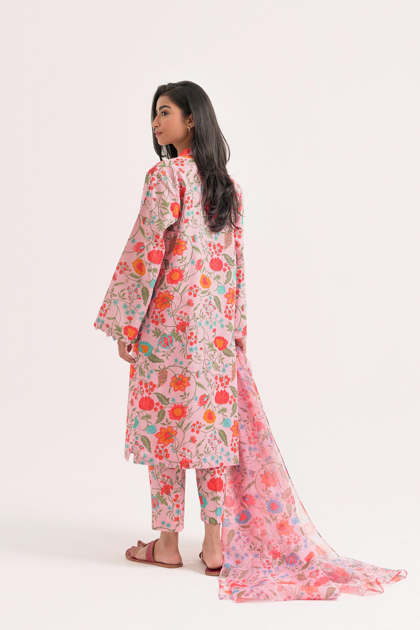Coral Sands (2PC) Beyond East Official
