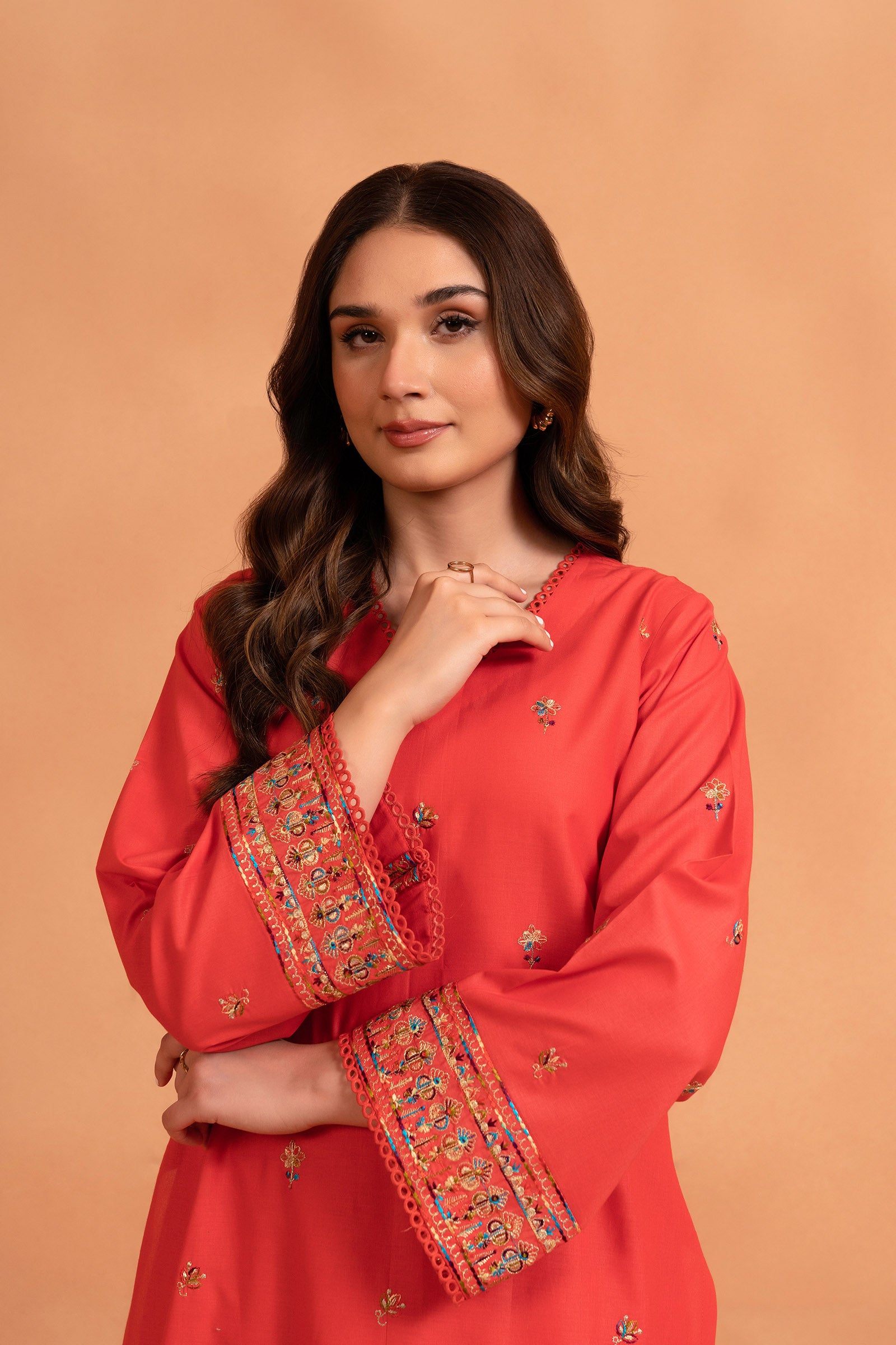 Bahar (3PCS) Beyond East Official