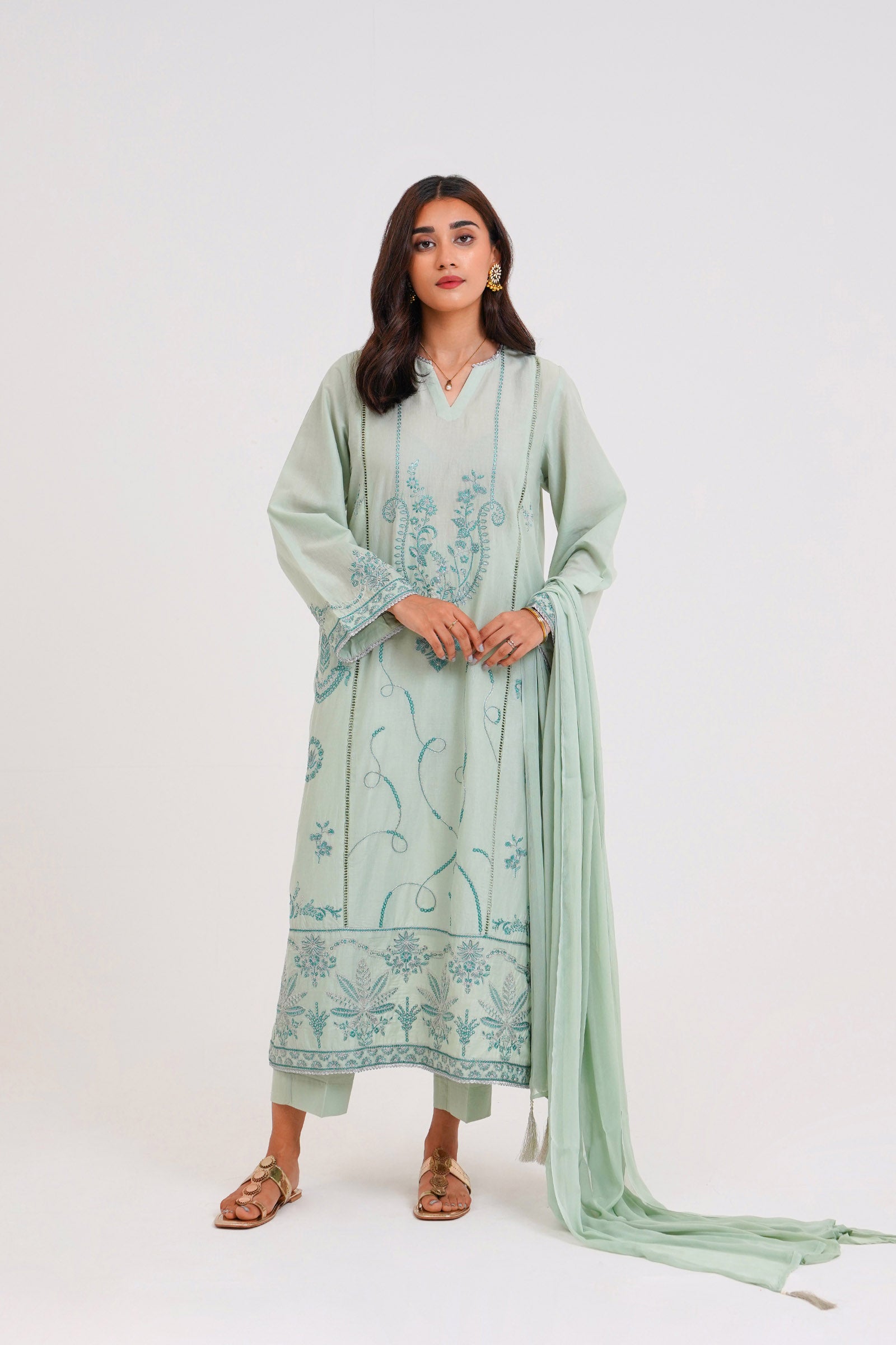 Maya (3PC) Beyond East Official