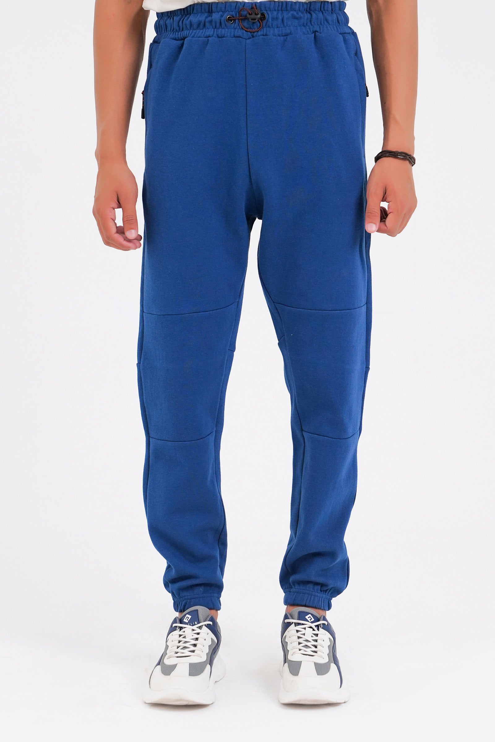 Basic Joggers Beyond East Official