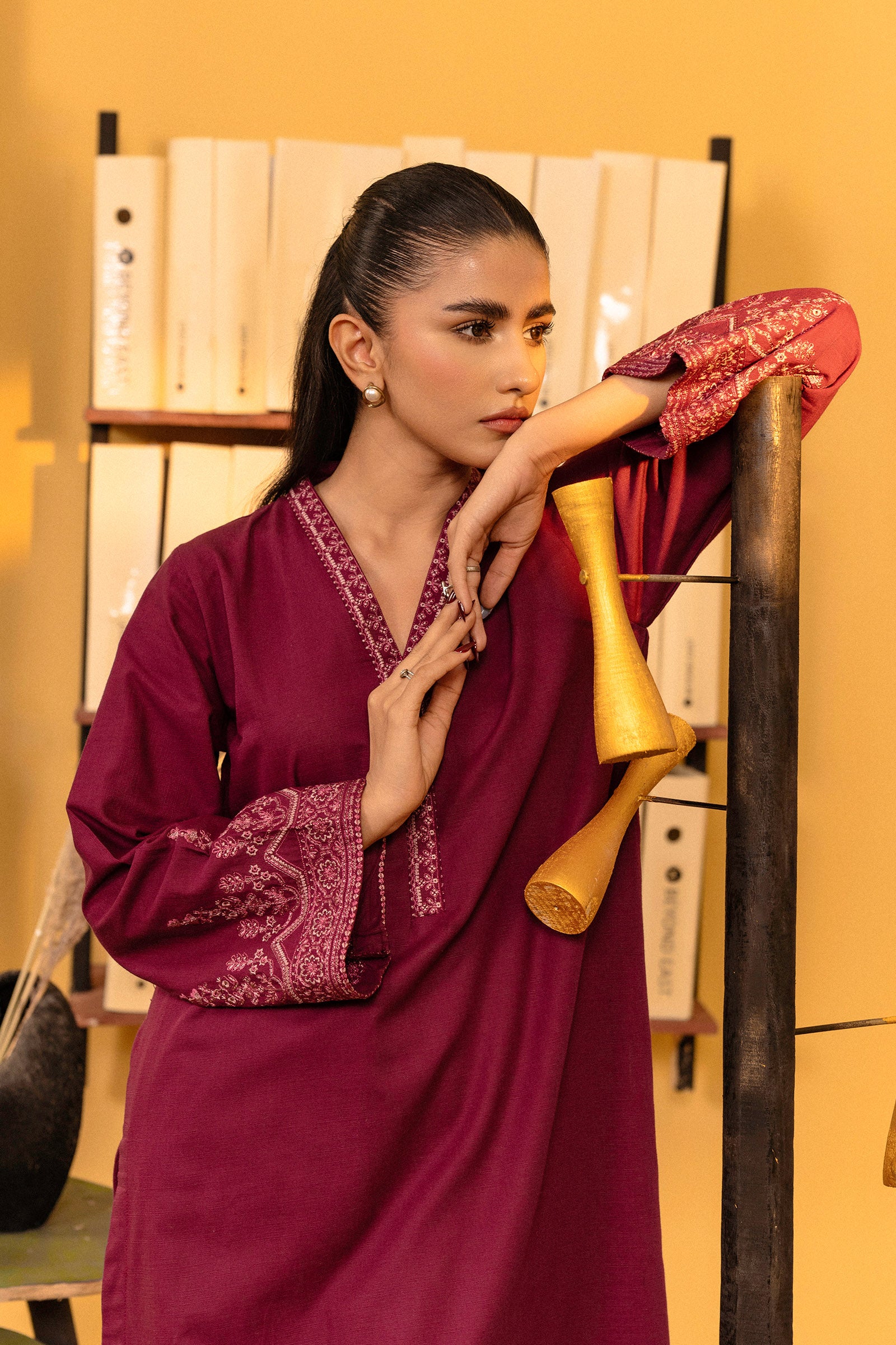 Rouge (1PC) Beyond East Official