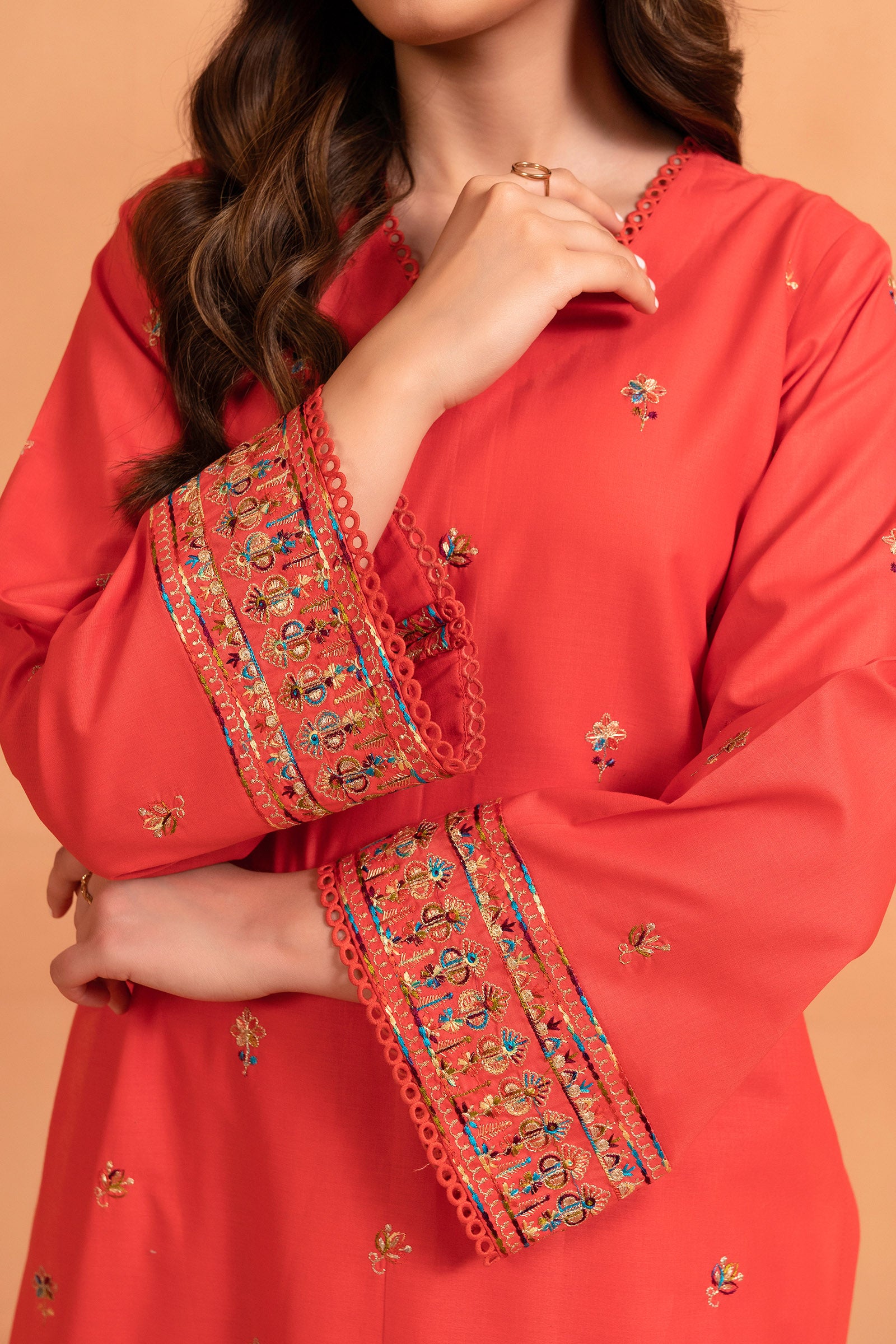 Bahar (3PCS) Beyond East Official