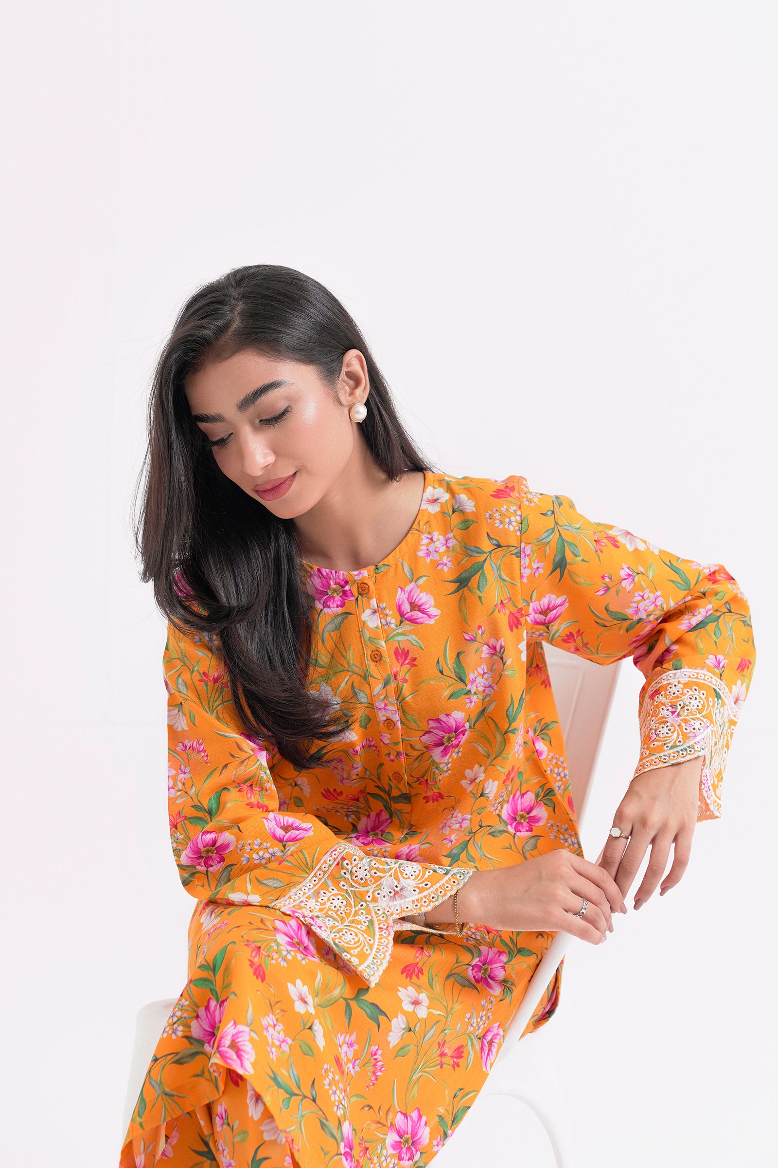 Papaya (2PC) Beyond East Official
