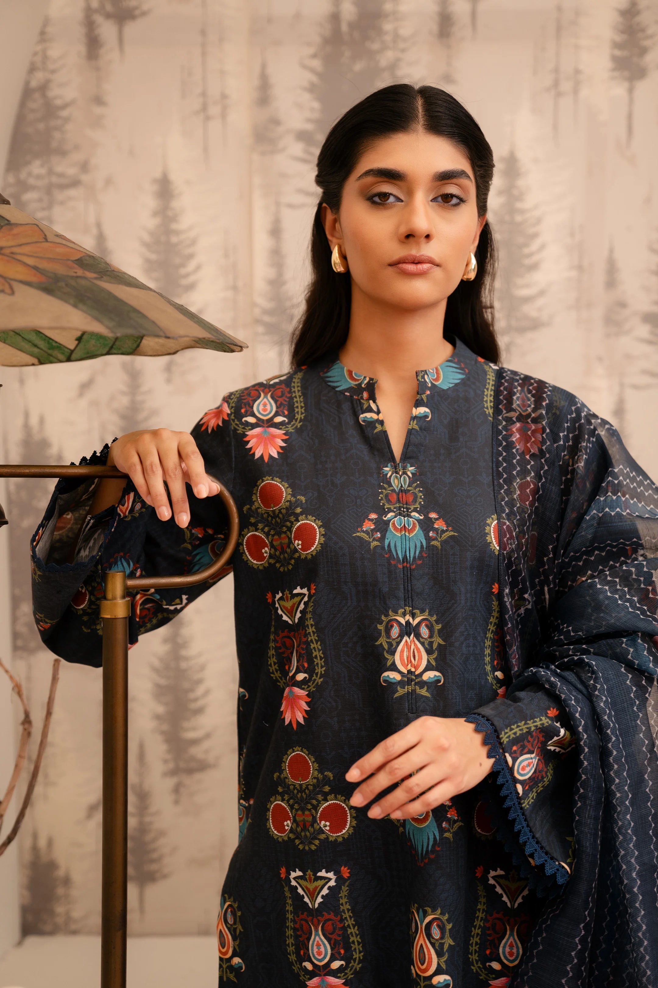 3 Piece Printed Khaddar Suit 3 Piece Printed Khaddar Suit