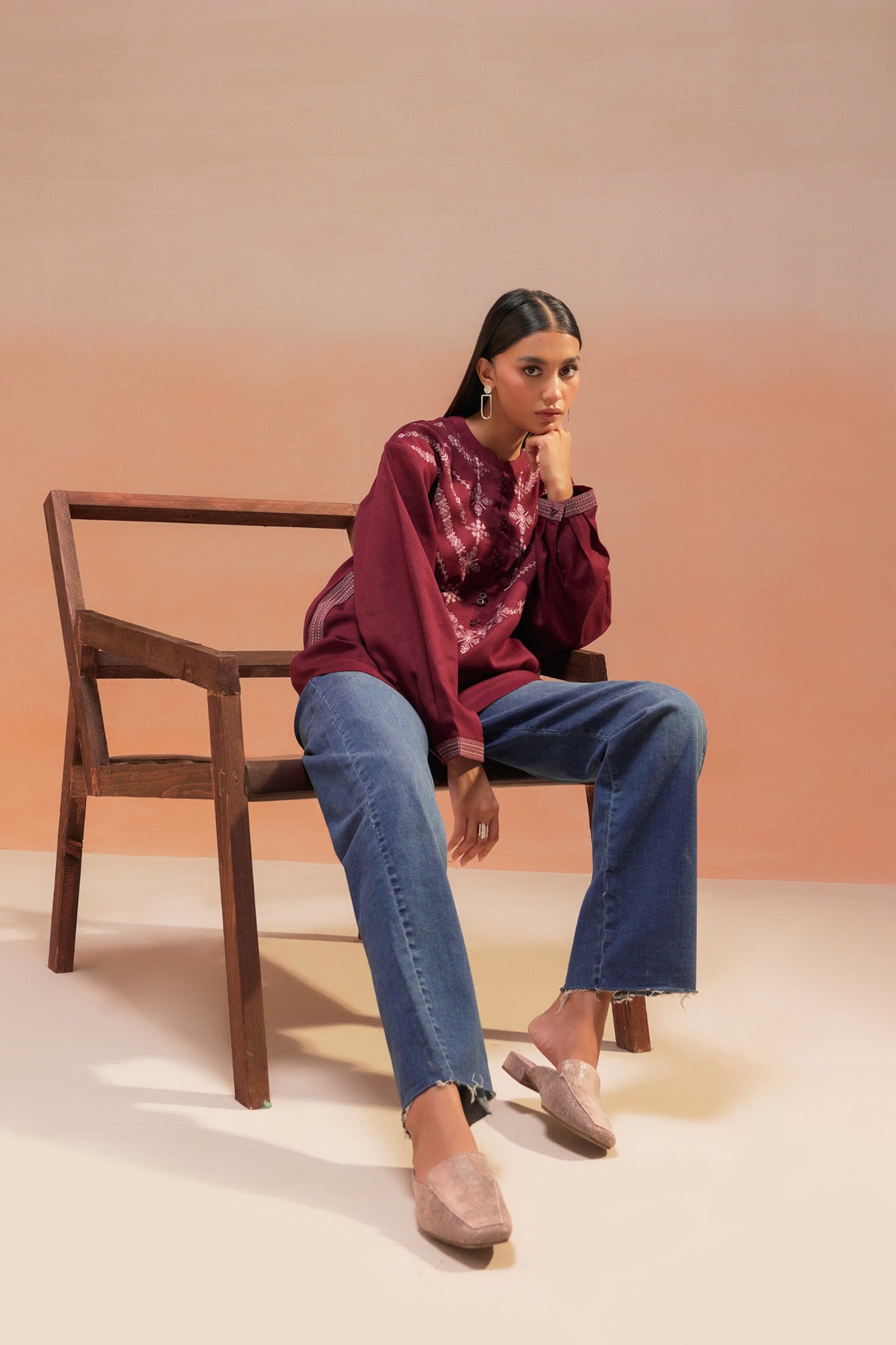 Syrah (1PC) Beyond East Official