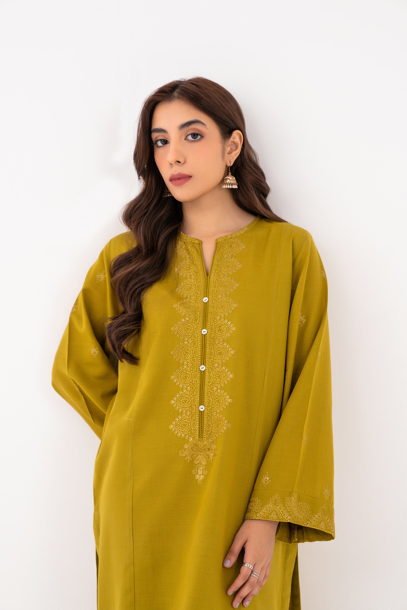 Willow (2PC) Beyond East Official