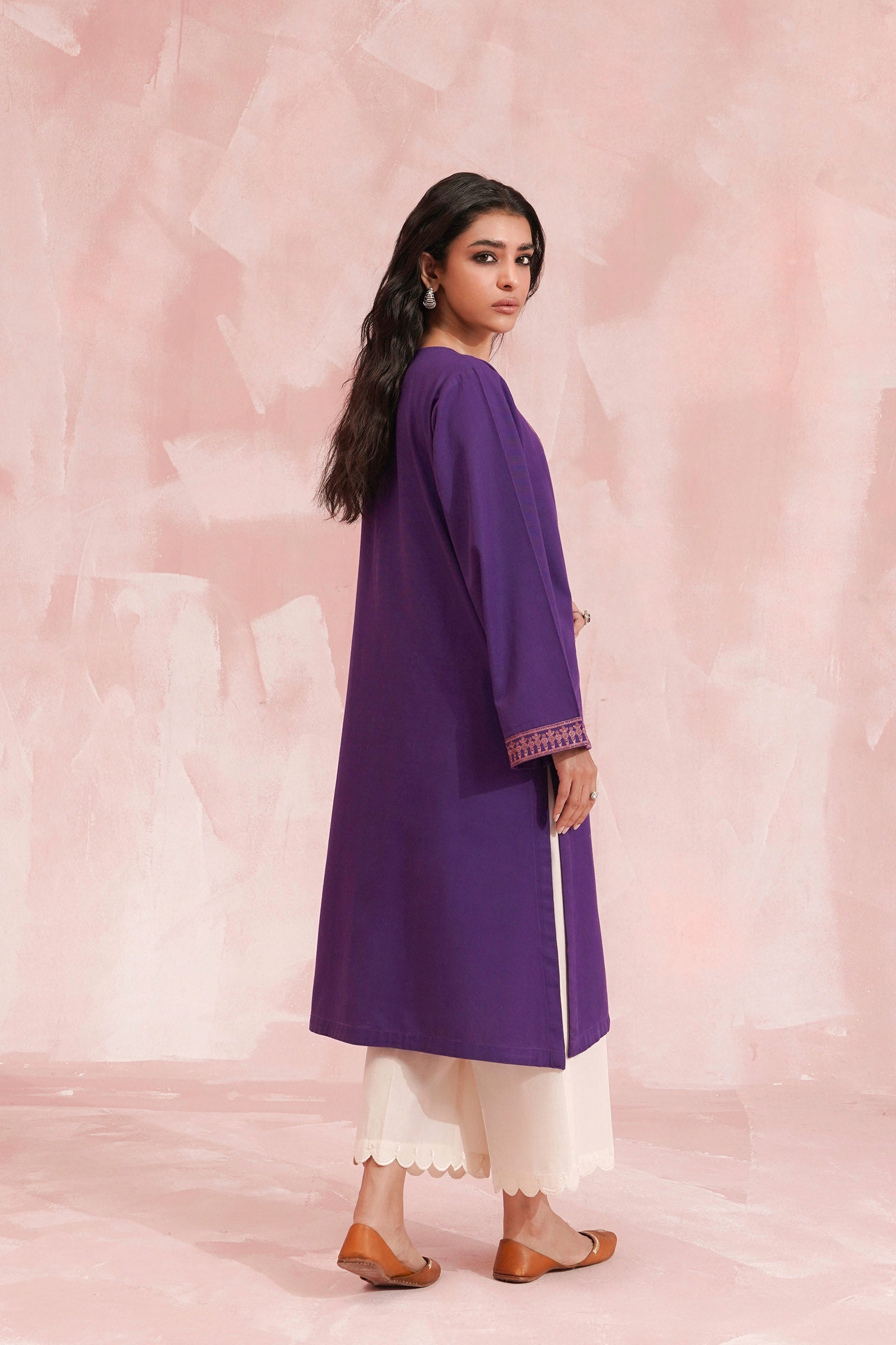 Wood Violet (1PC) Beyond East Official