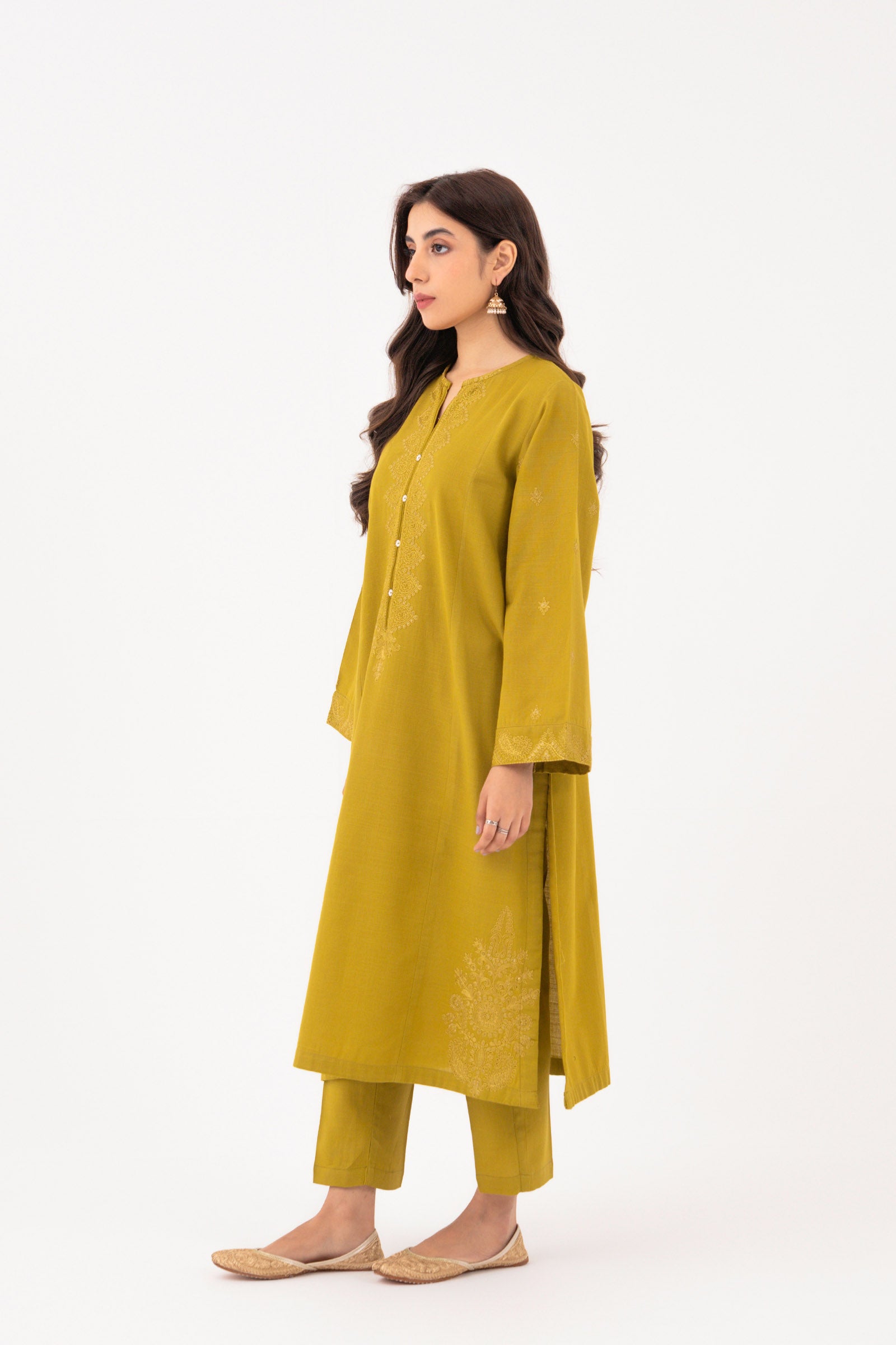 Willow (2PC) Beyond East Official