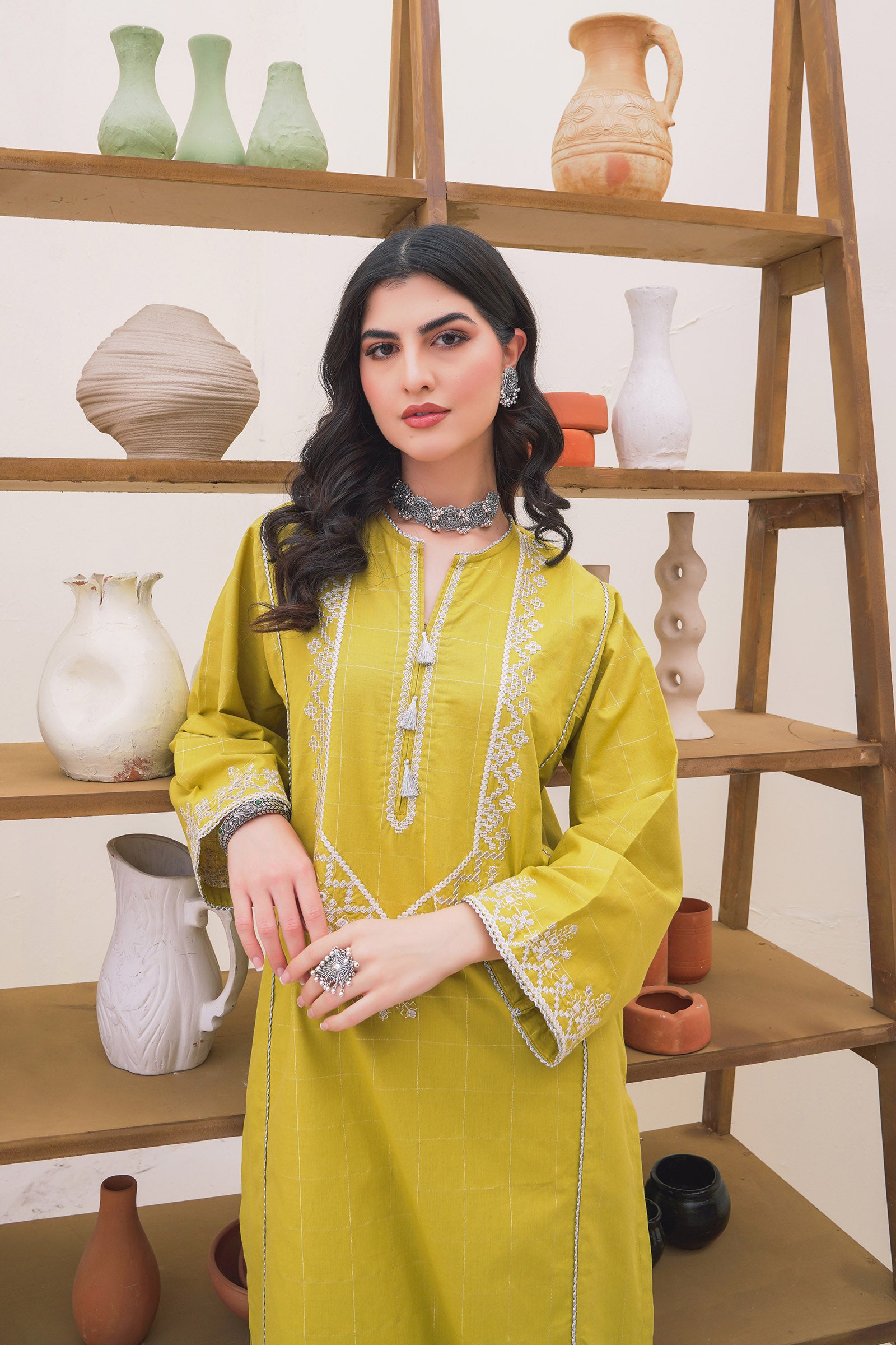 Bee Calm (2PC)