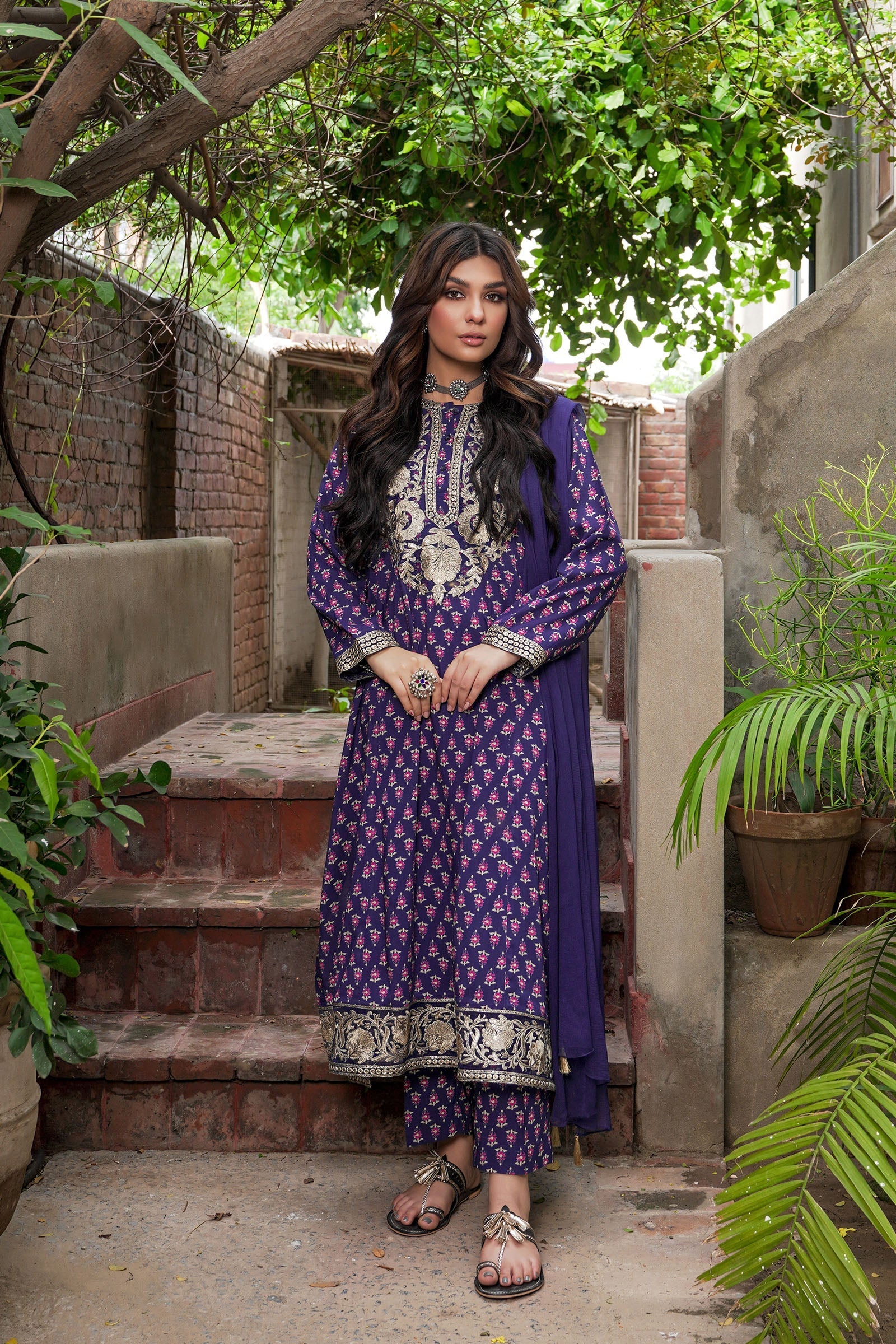 Wineberry (2PC) Beyond East Official