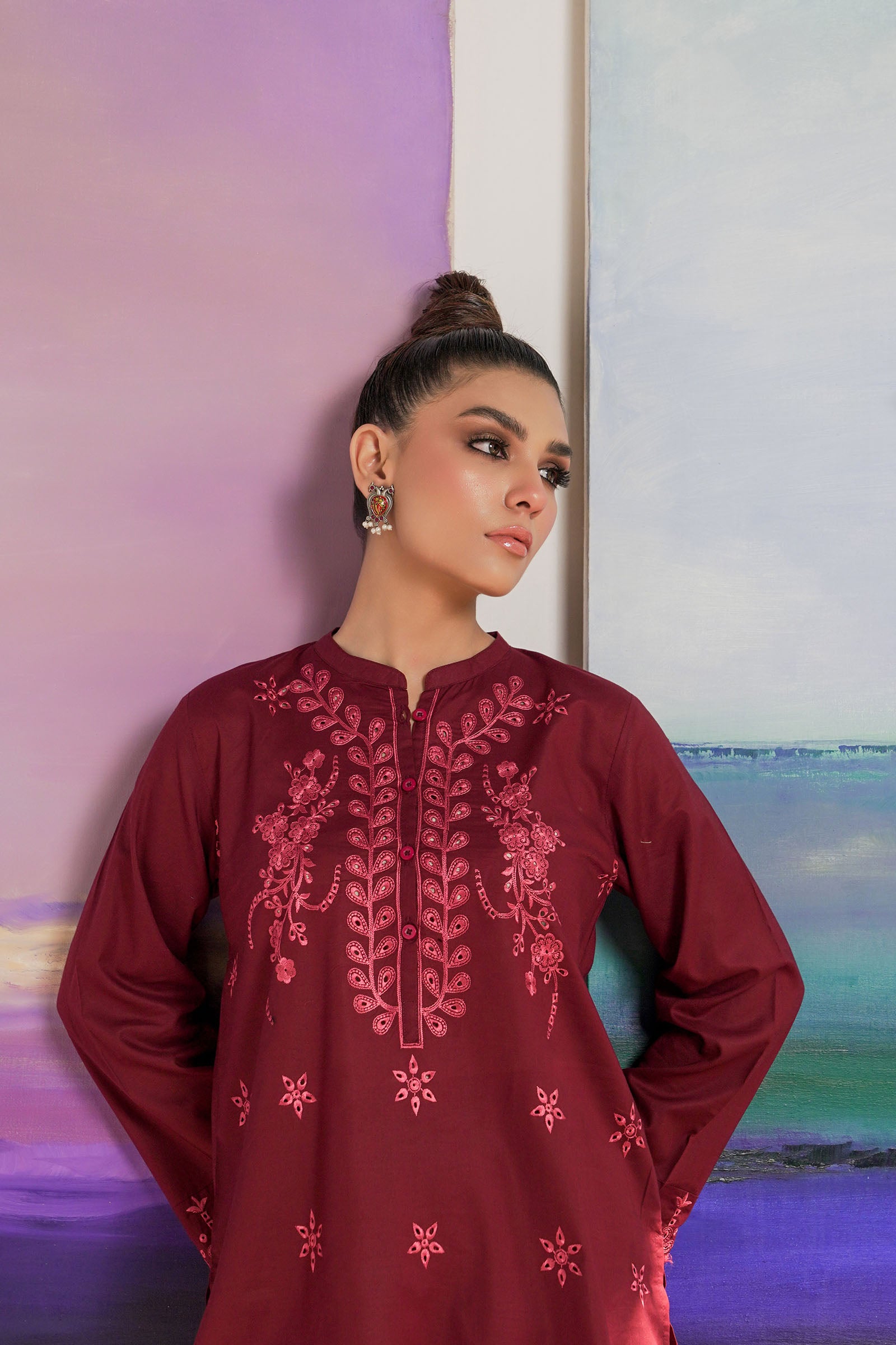 Winery (2PC) Beyond East Official