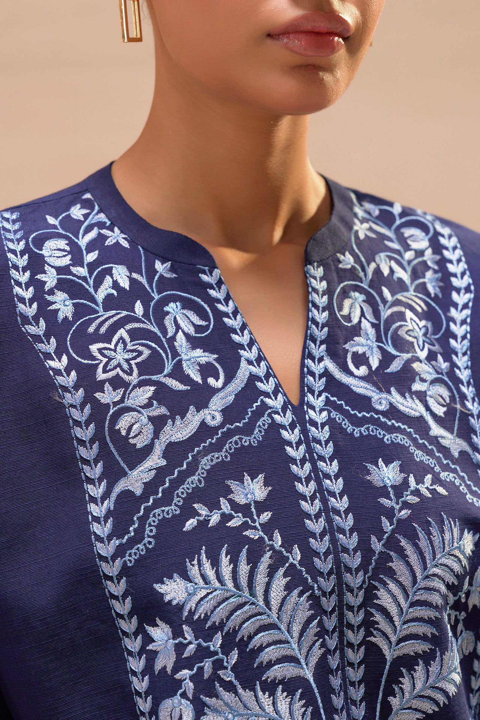 Nightingale (1PC) Beyond East Official