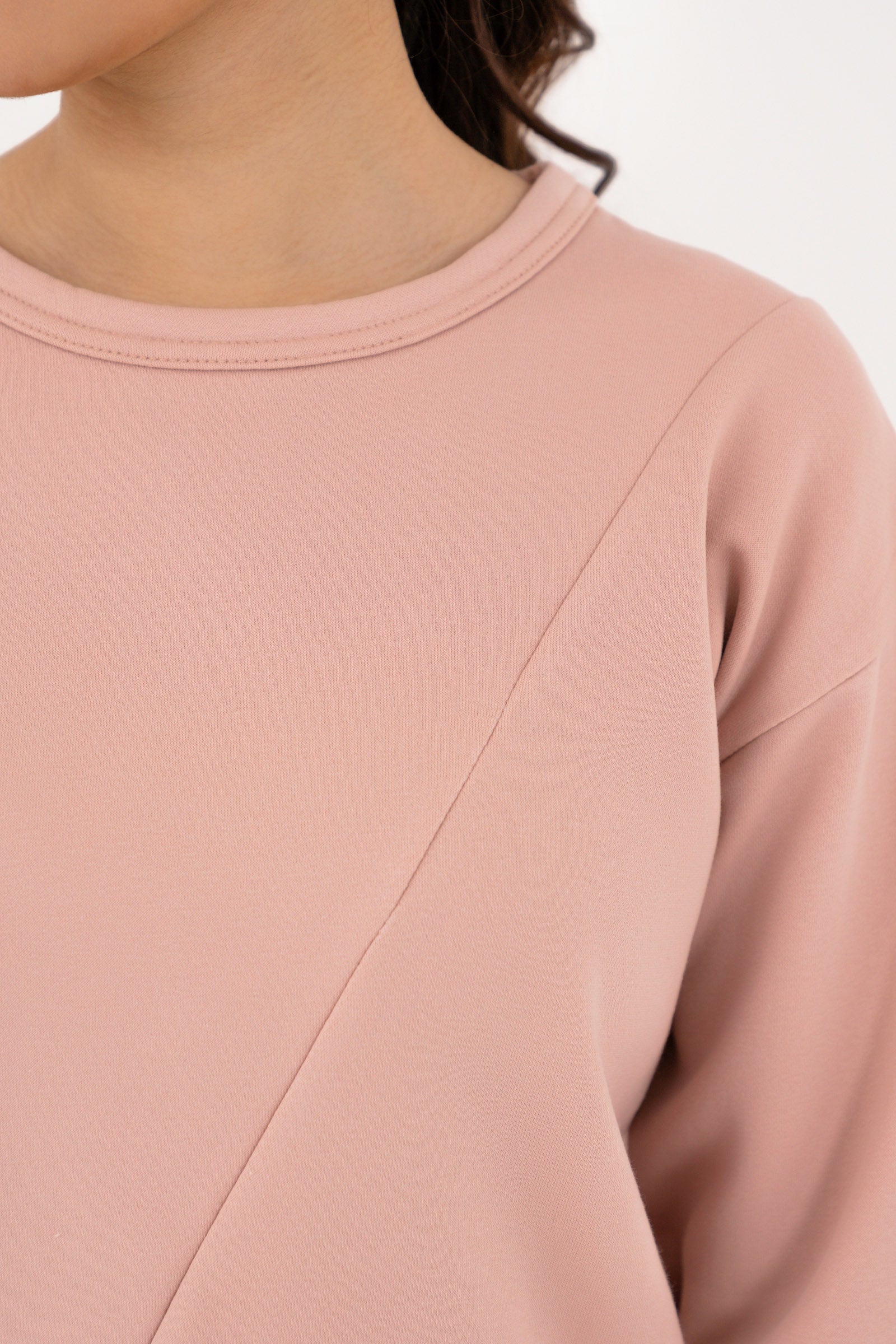 Sweatshirt Beyond East Official