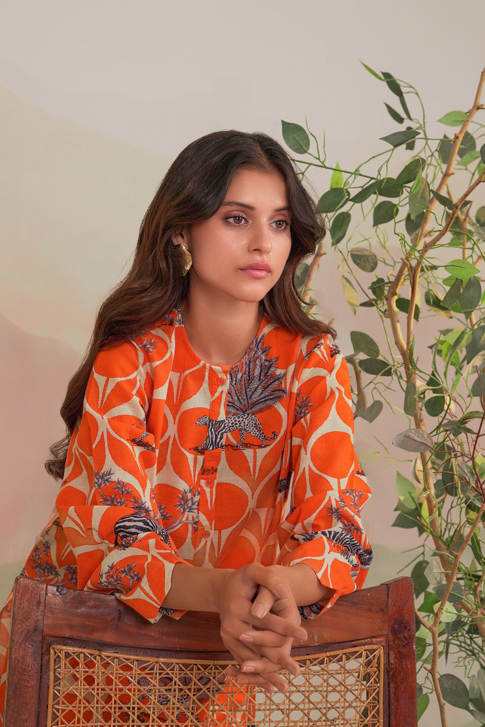 Amber Glow (1PC) Beyond East Official