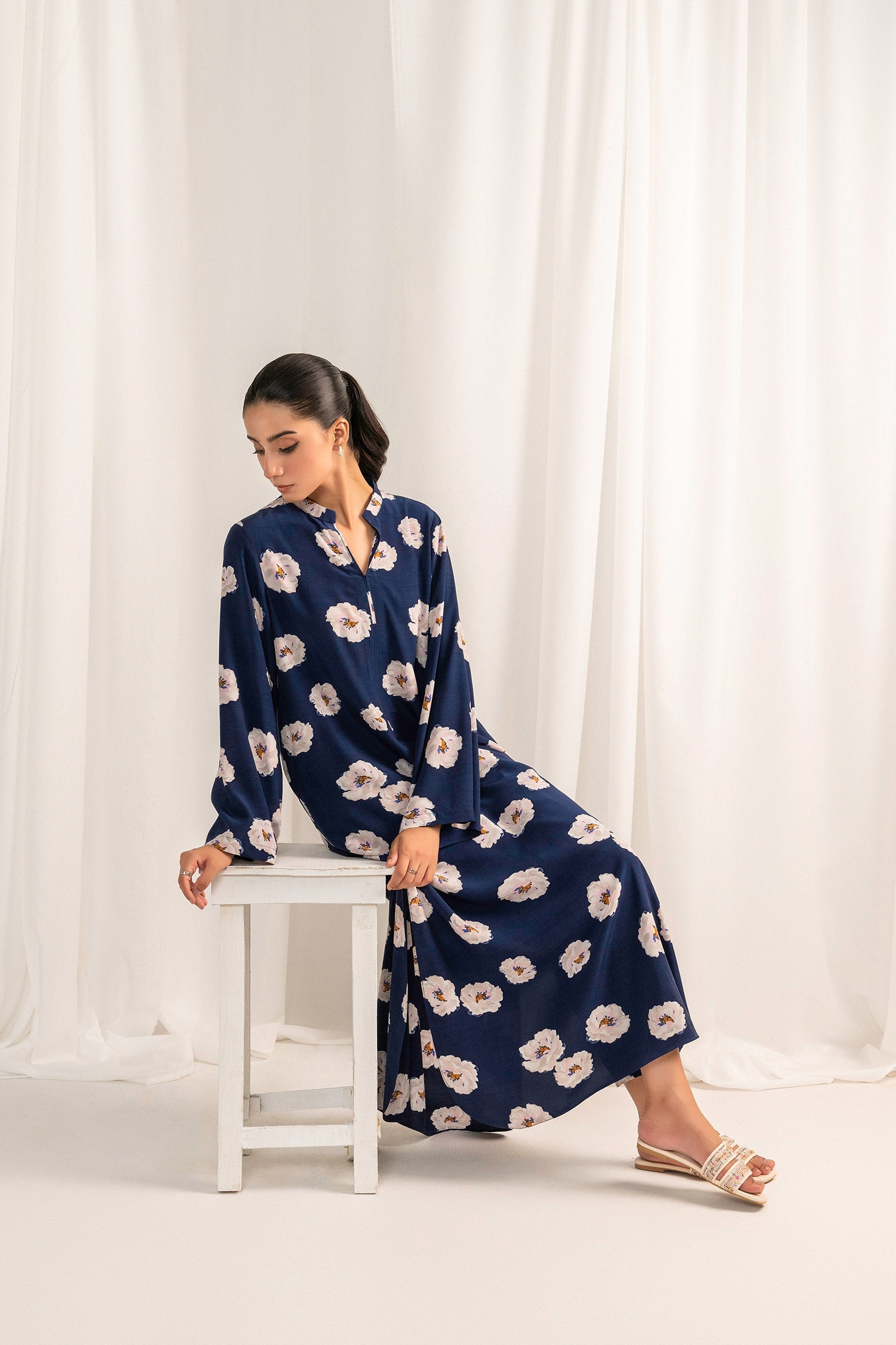 Printed 1 Piece Shirt Beyond East Official