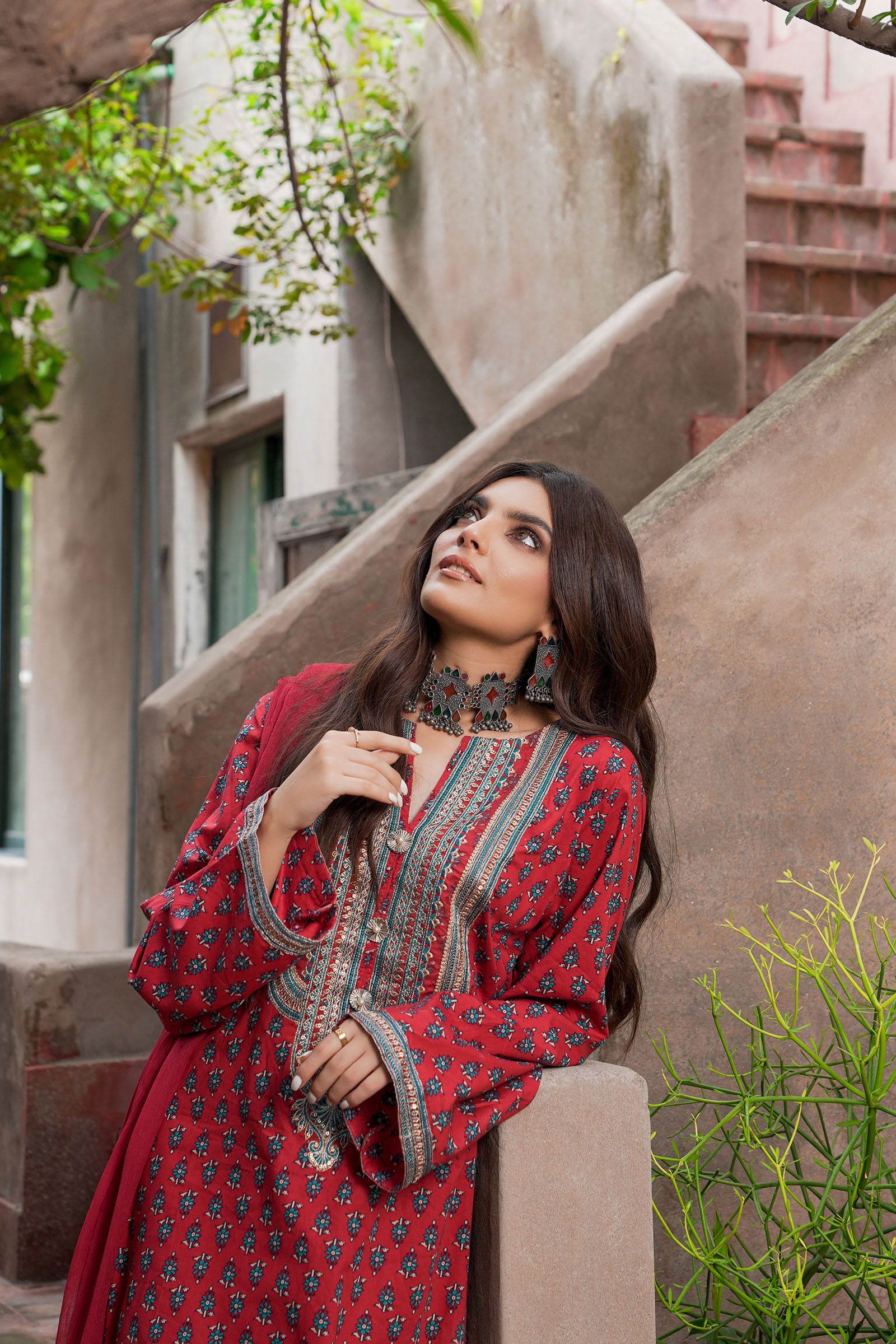 Urban Red (3PC) Beyond East Official