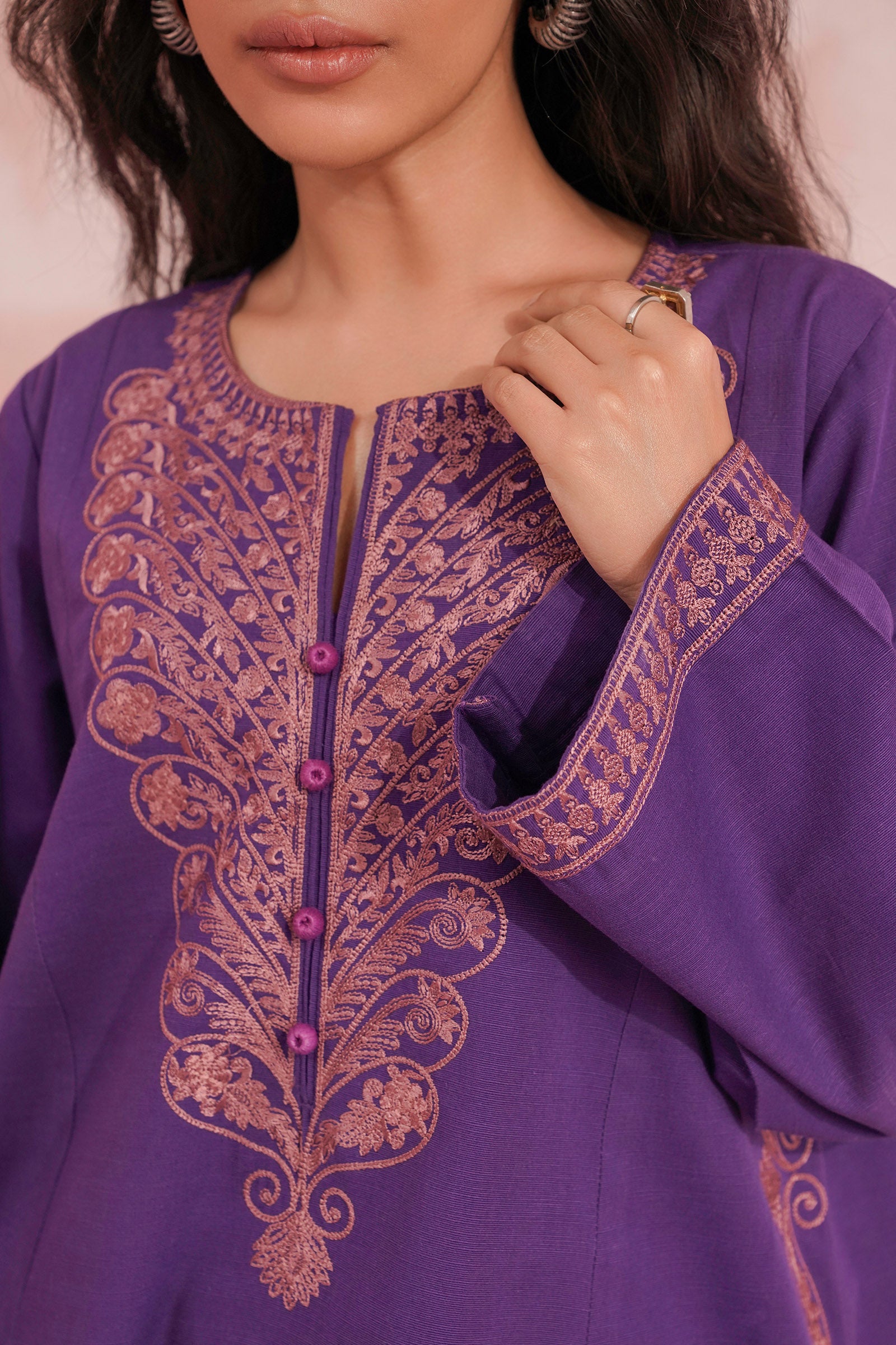 Wood Violet (1PC) Beyond East Official