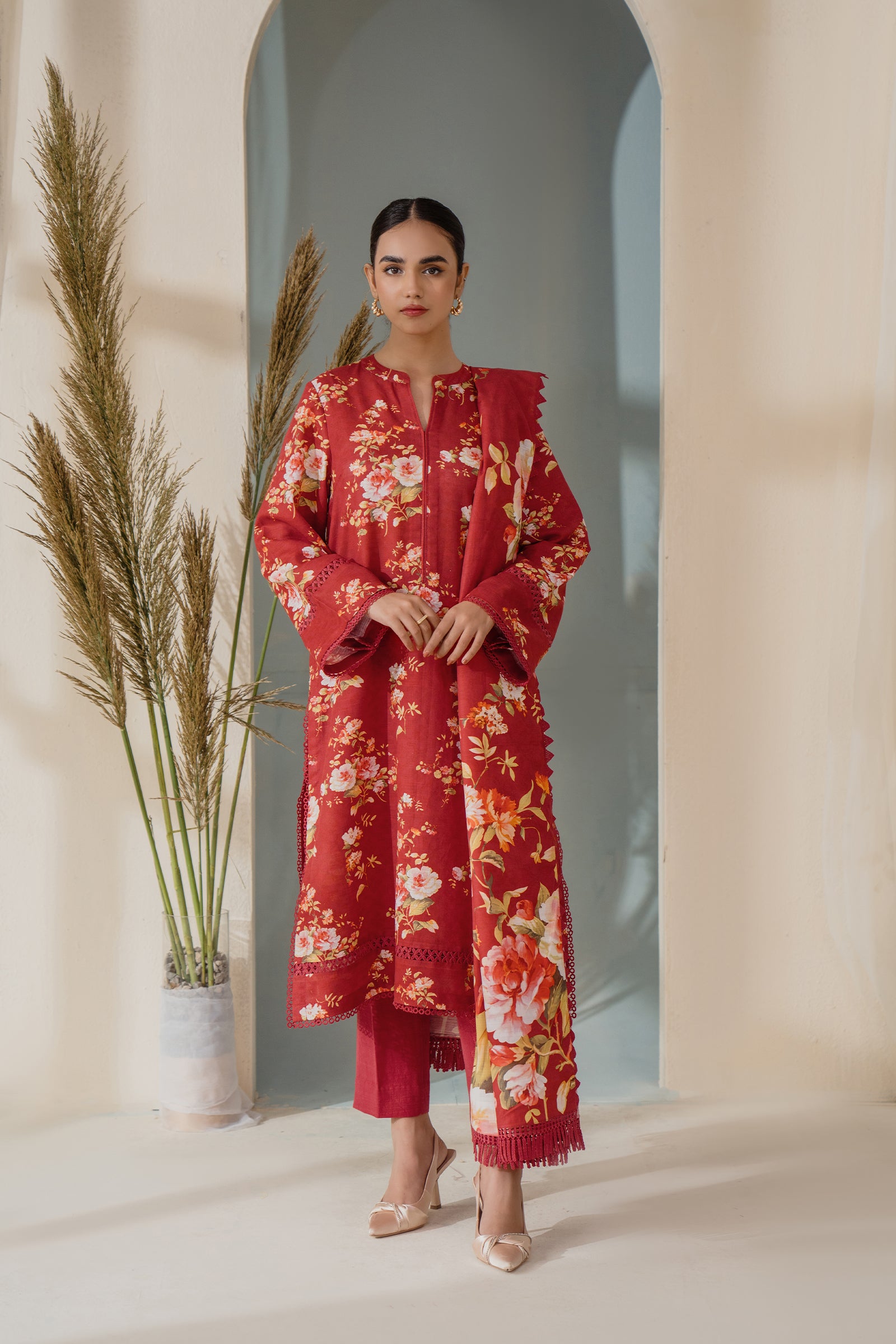 Rebel Rose (3PC) Beyond East Official