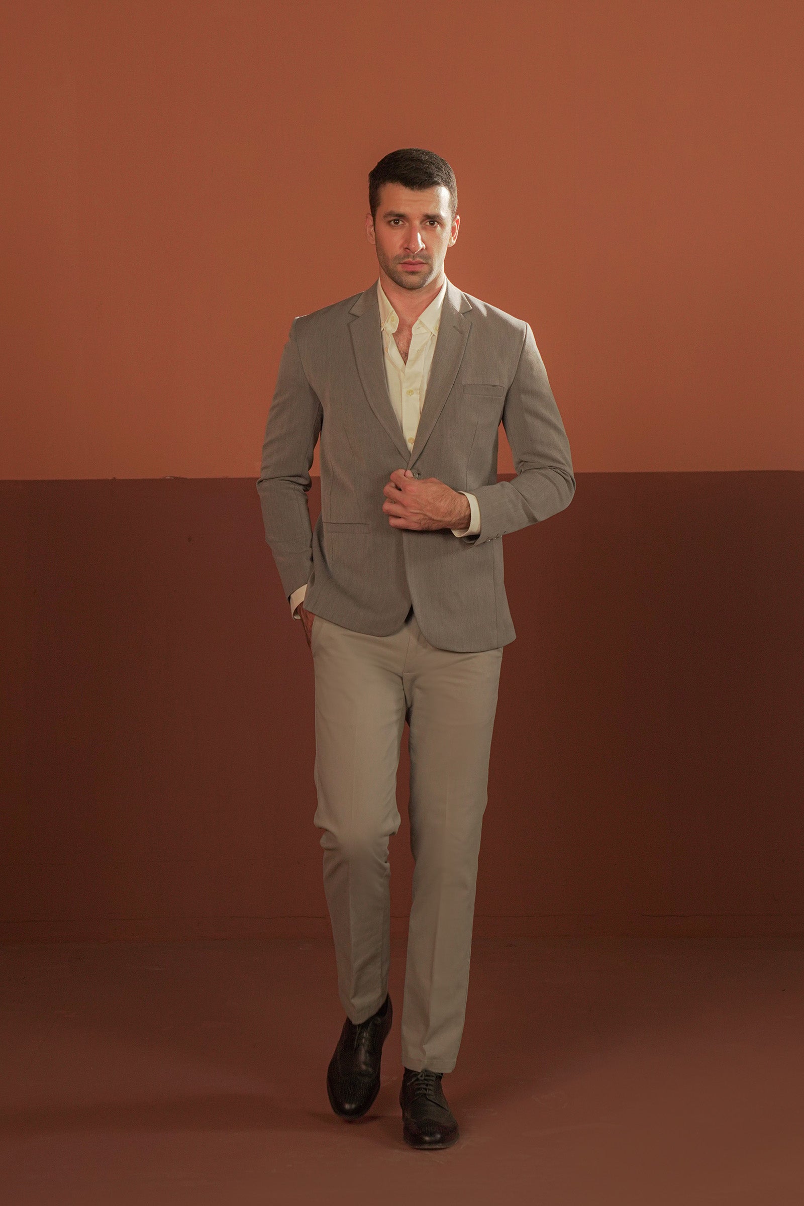 Slim Fit Blazer Beyond East Official