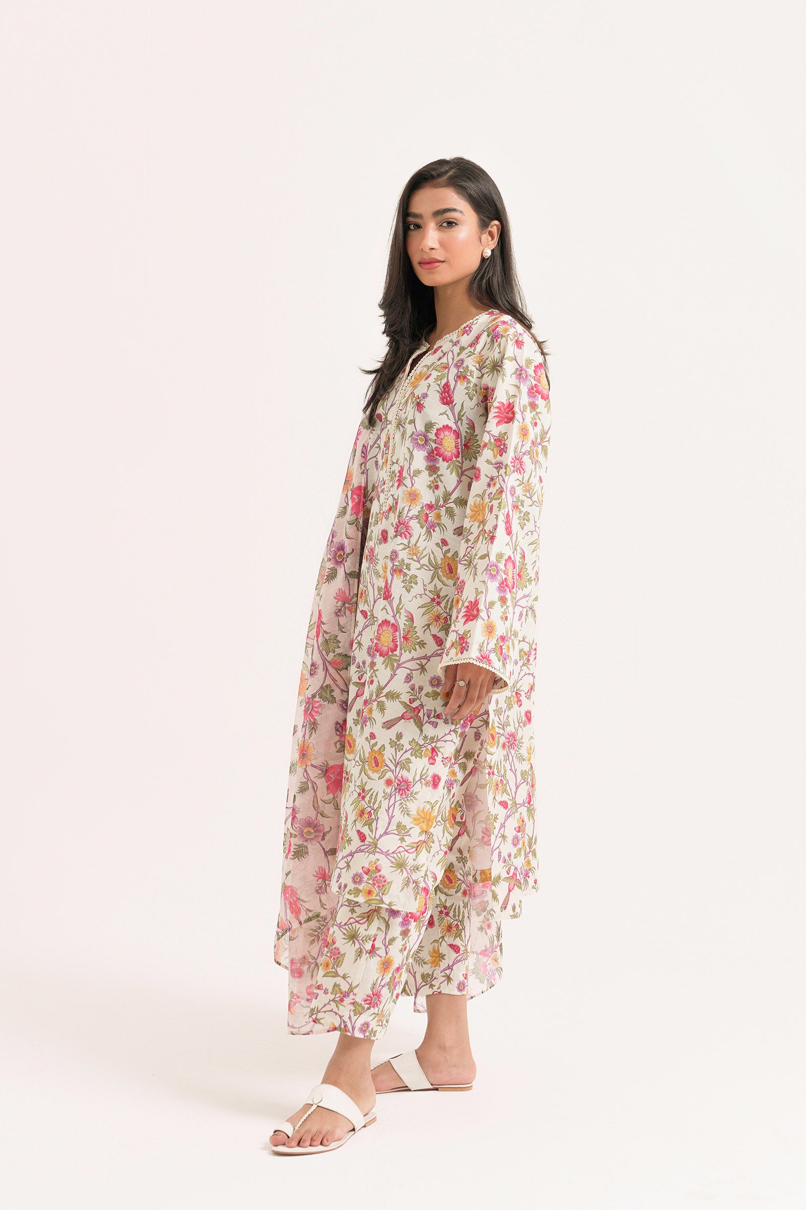 Ivory Pearl (3PC) Beyond East Official