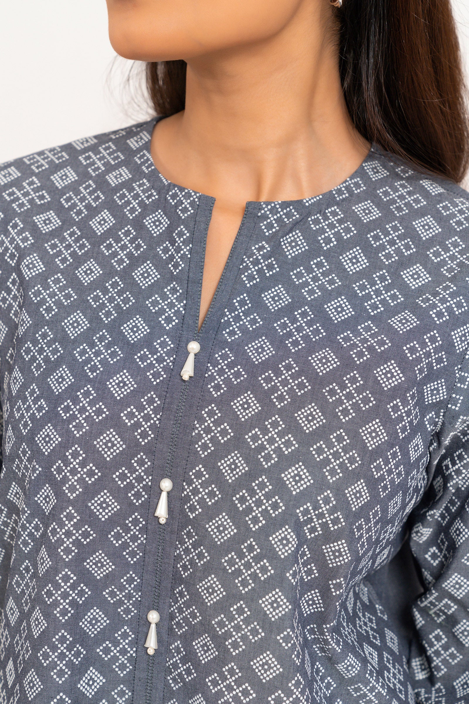 Emira (2PC) Beyond East Official