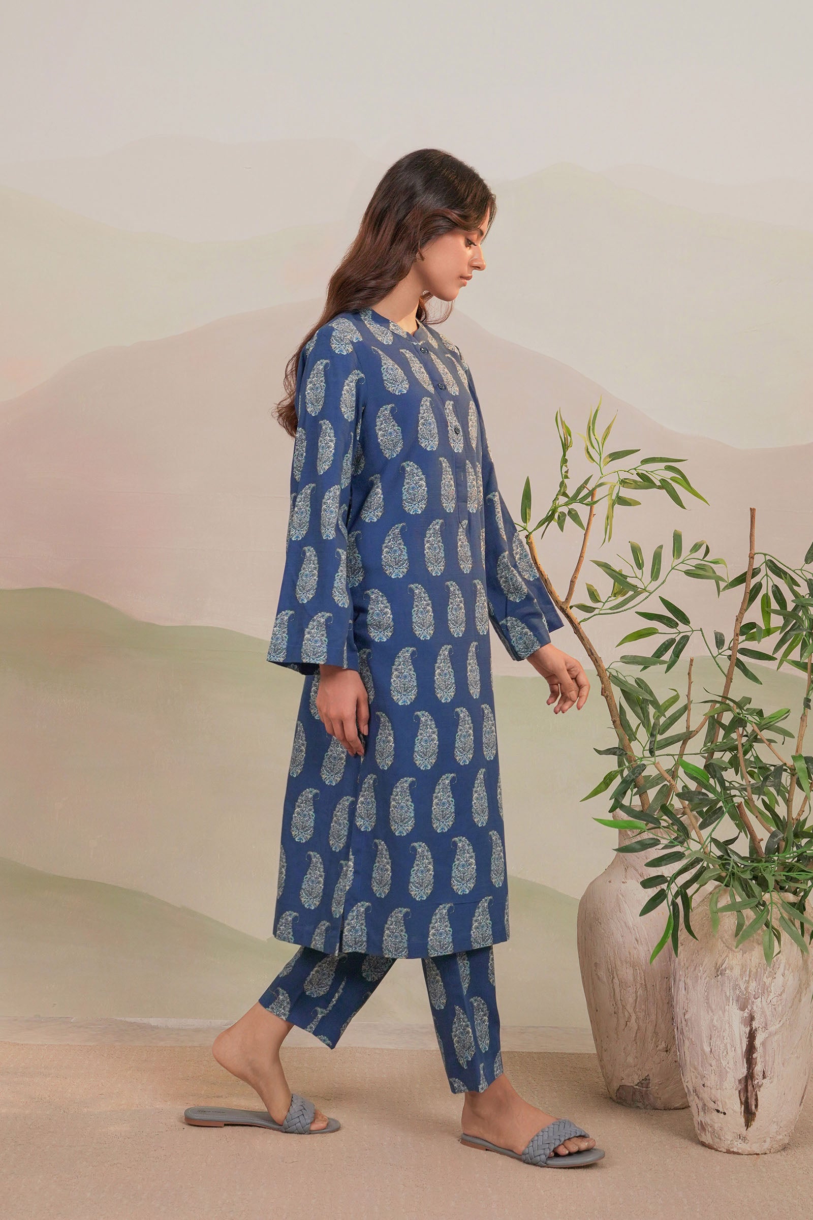 Dusk Blue (2PC) Beyond East Official